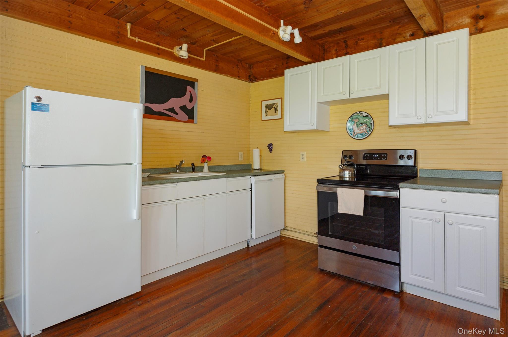 Single Family Pond Lily  Columbia County, NY 12523, MLS-911045-7