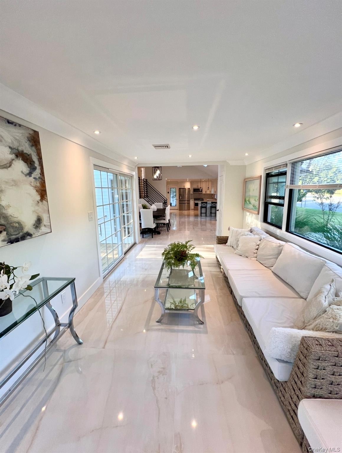 Single Family Locust Suffolk County, NY 11769, MLS-911049-11