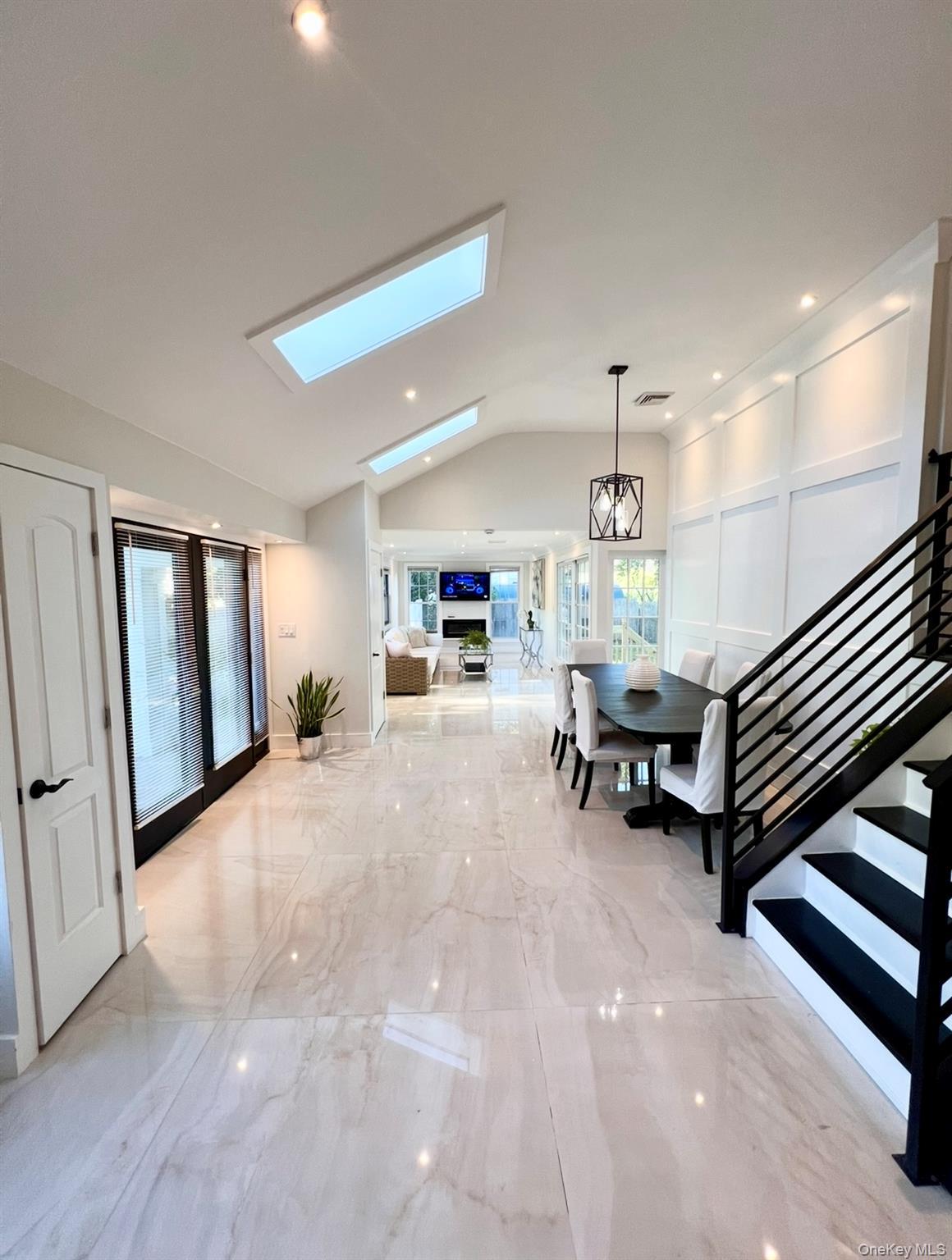 Single Family Locust Suffolk County, NY 11769, MLS-911049-6