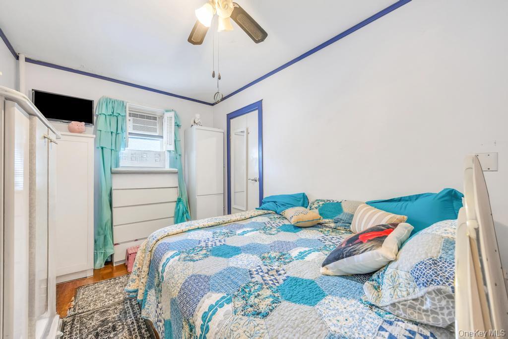 Single Family Park  Nassau County, NY 11580, MLS-911050-15