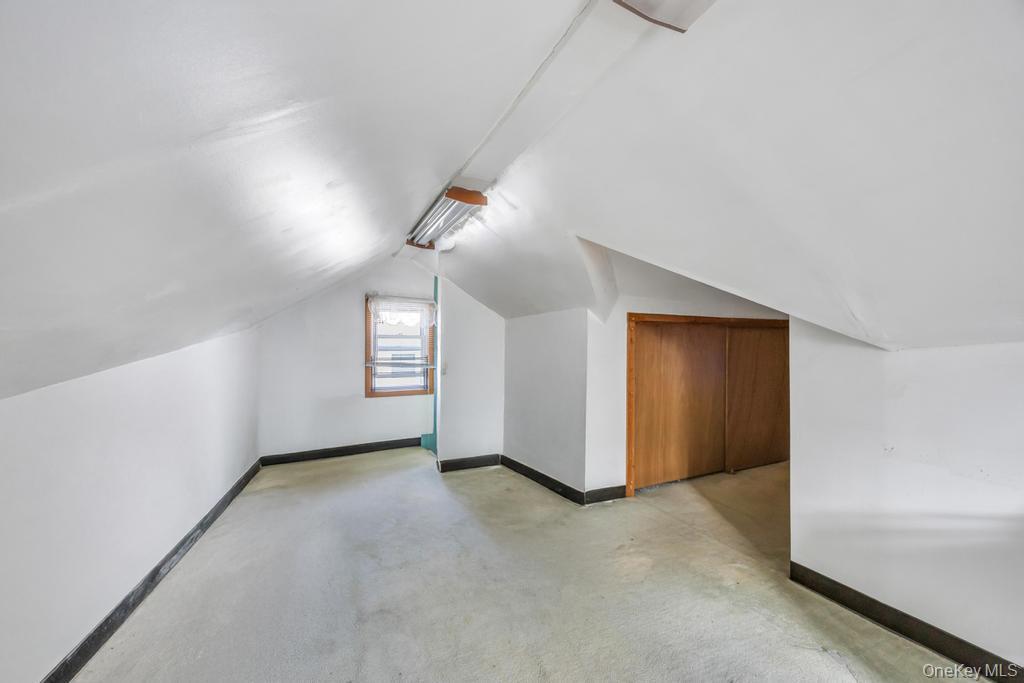 Single Family Park  Nassau County, NY 11580, MLS-911050-18