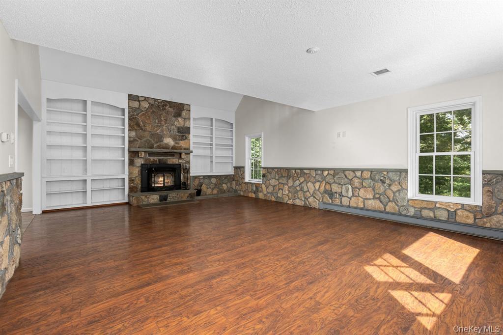 Single Family Jewel  Out Of Area, NY 06812, MLS-911056-12