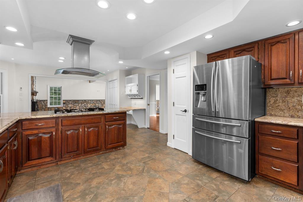 Single Family Jewel  Out Of Area, NY 06812, MLS-911056-16