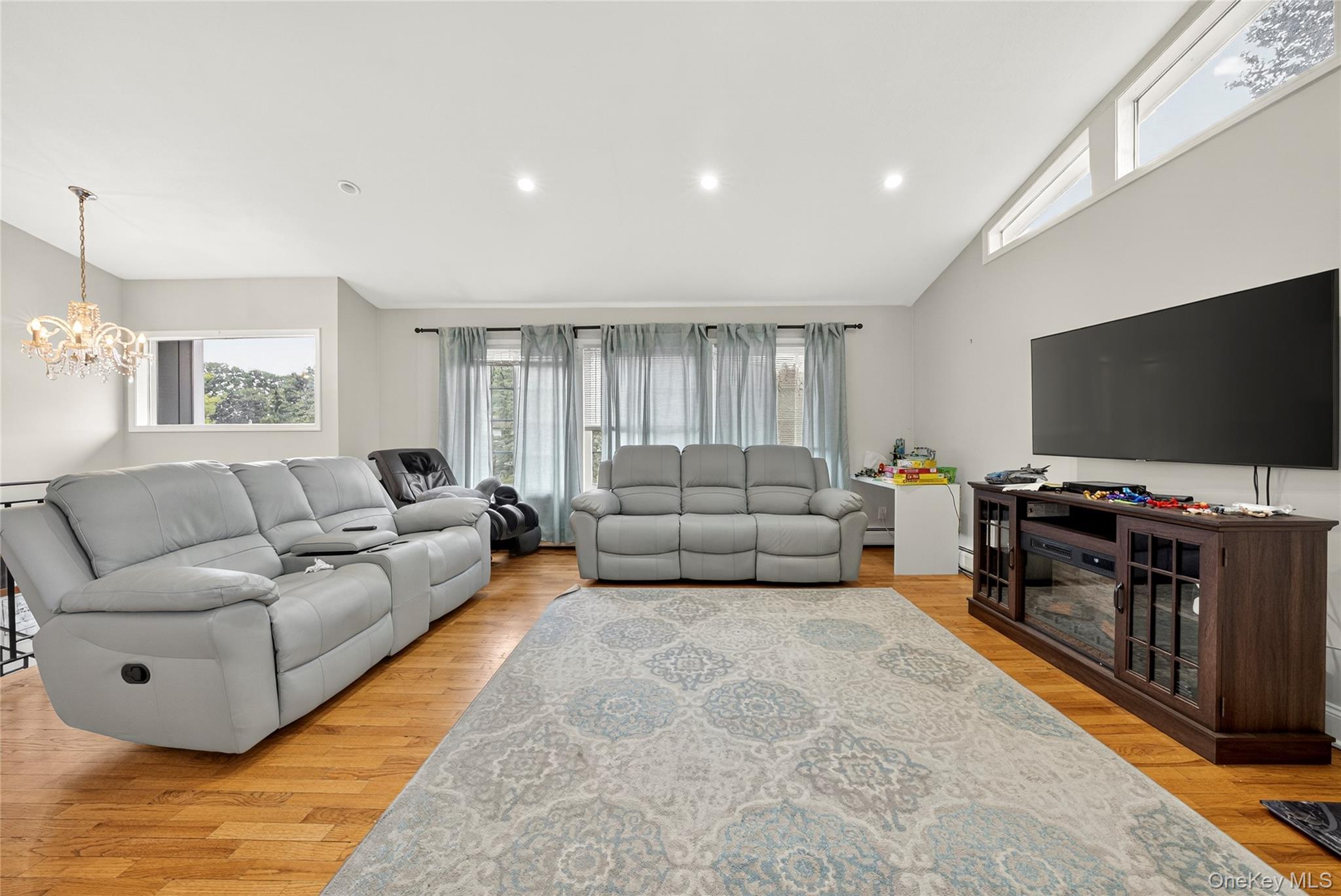 Single Family John F Kennedy  Rockland County, NY 10980, MLS-911064-2