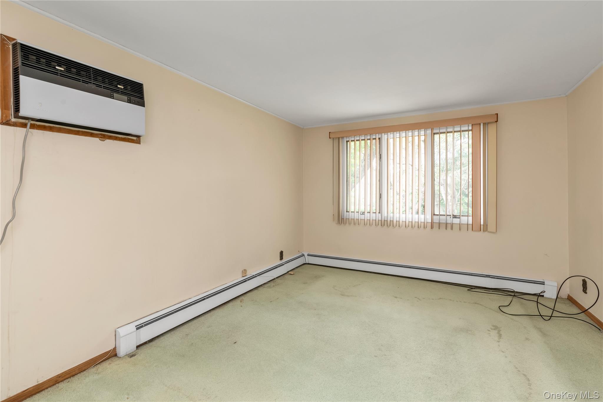 Single Family Hillturn Nassau County, NY 11577, MLS-911067-13