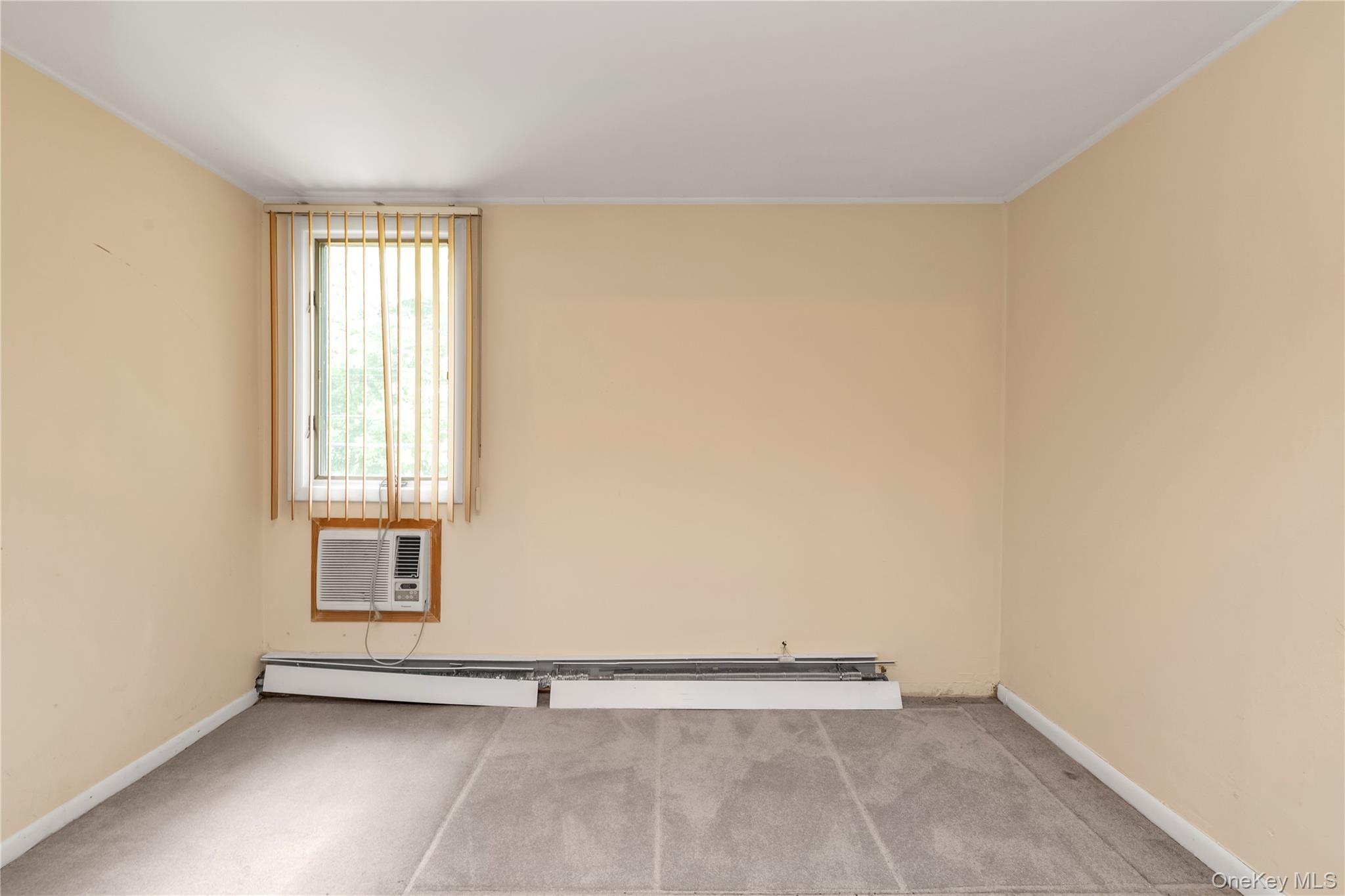 Single Family Hillturn Nassau County, NY 11577, MLS-911067-14