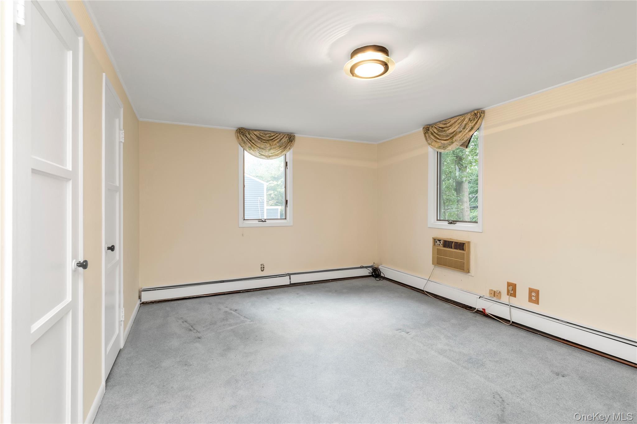 Single Family Hillturn Nassau County, NY 11577, MLS-911067-15