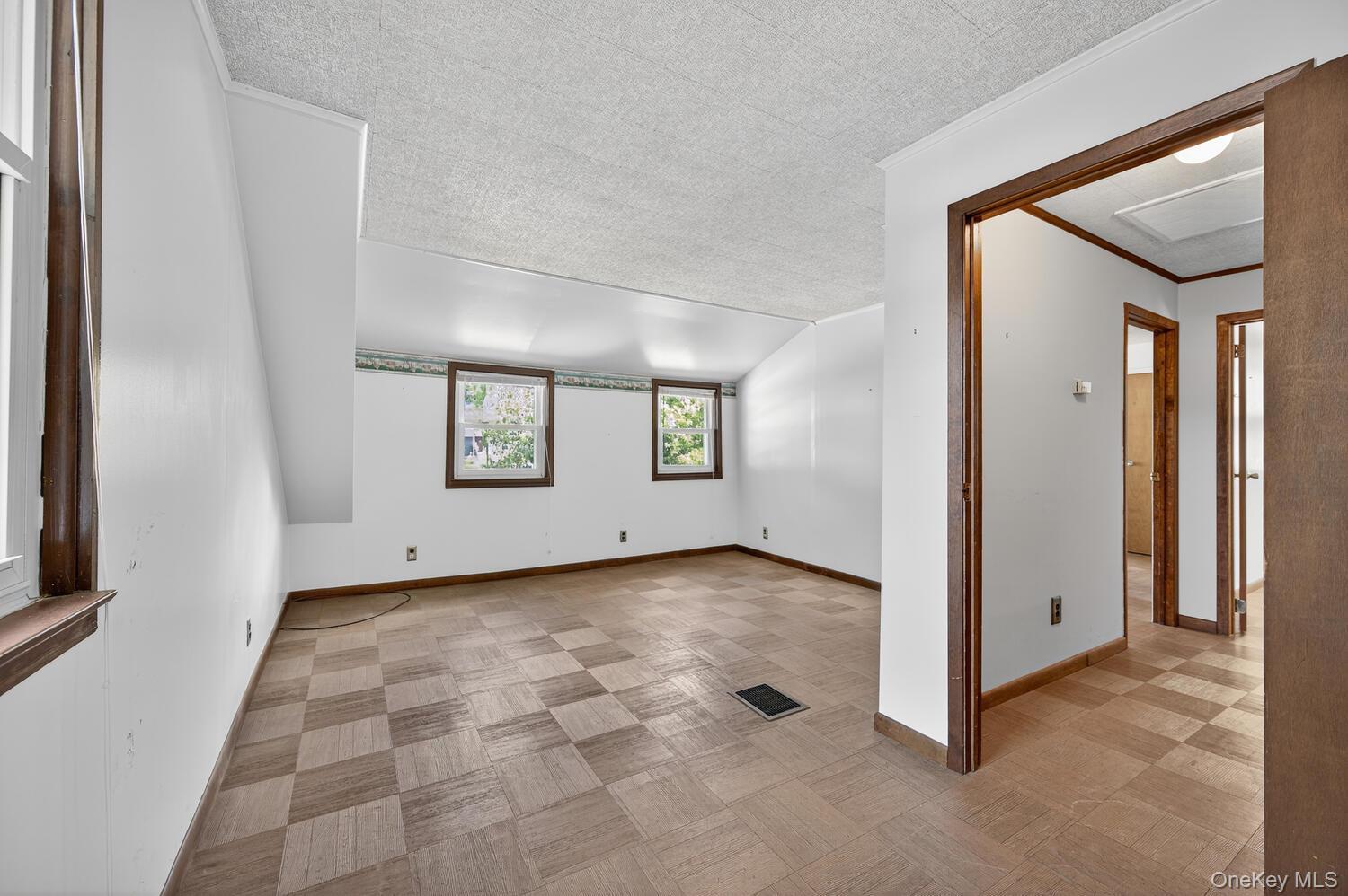 Single Family Hickory  Nassau County, NY 11709, MLS-911088-21