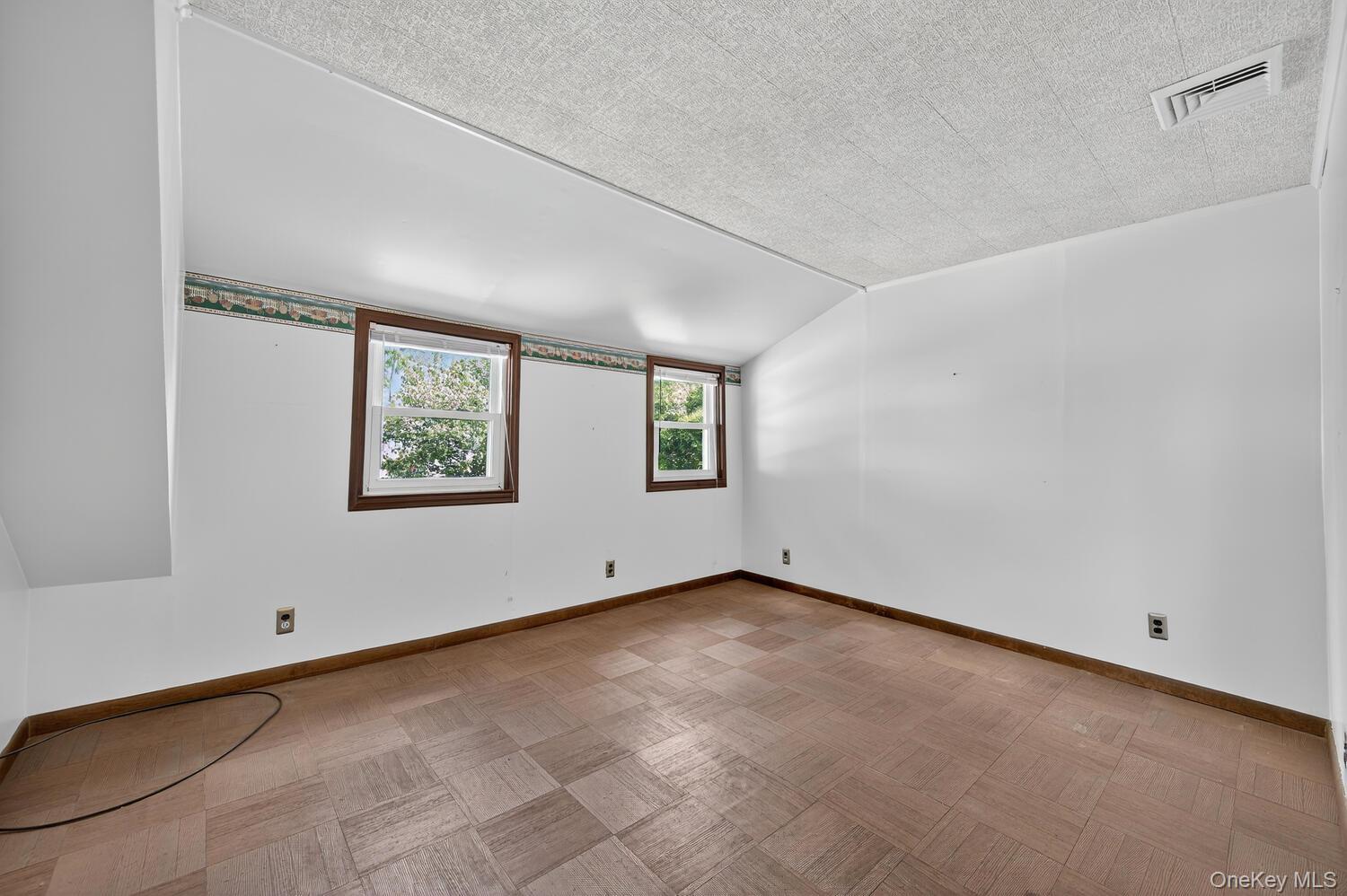 Single Family Hickory  Nassau County, NY 11709, MLS-911088-22