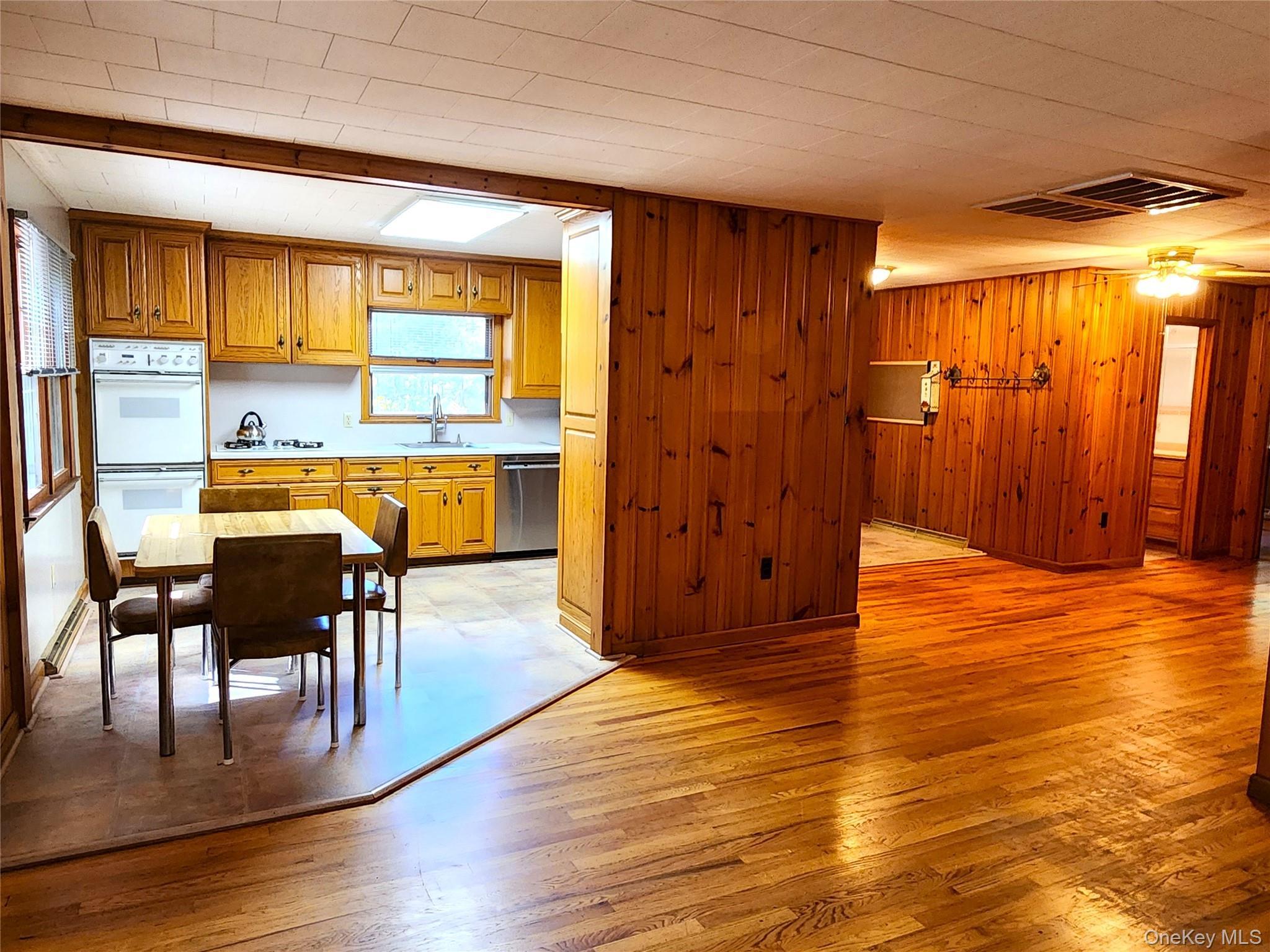 Single Family Thompson  Sullivan County, NY 12778, MLS-911124-12