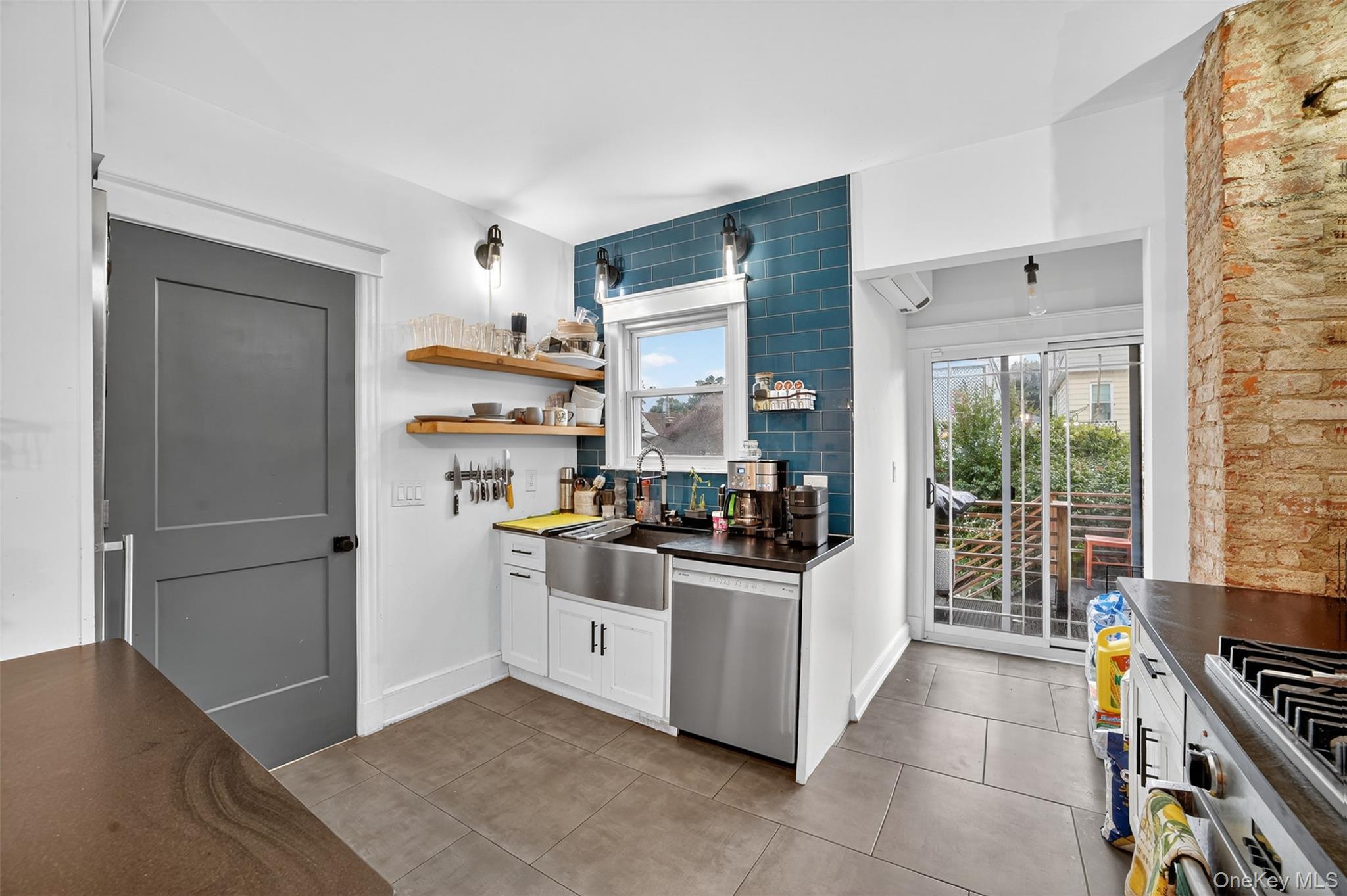 Single Family Beechwood  Westchester County, NY 10553, MLS-911157-13