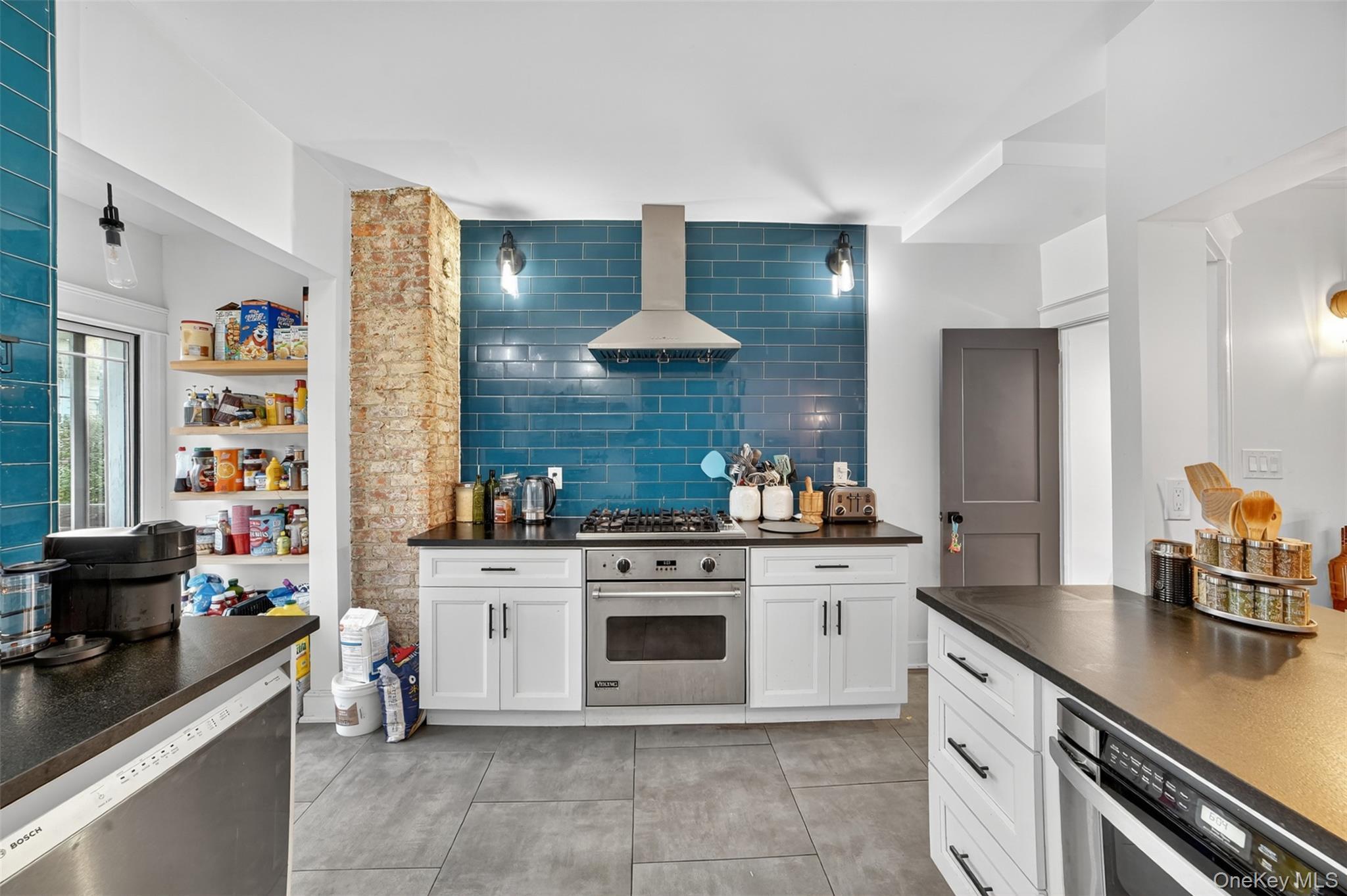 Single Family Beechwood  Westchester County, NY 10553, MLS-911157-15