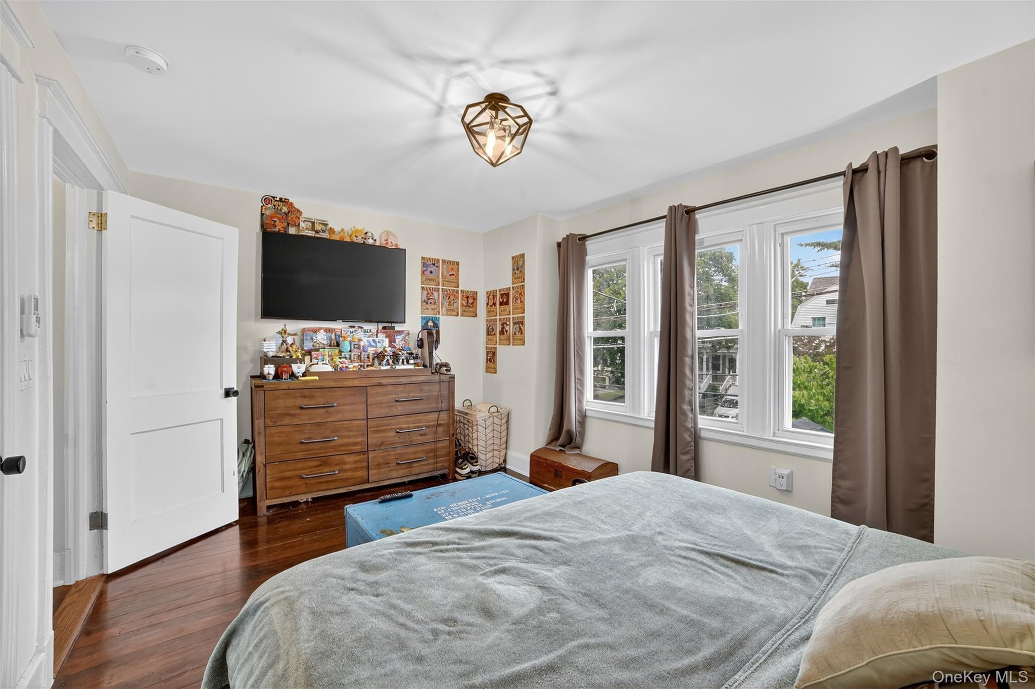 Single Family Beechwood  Westchester County, NY 10553, MLS-911157-21