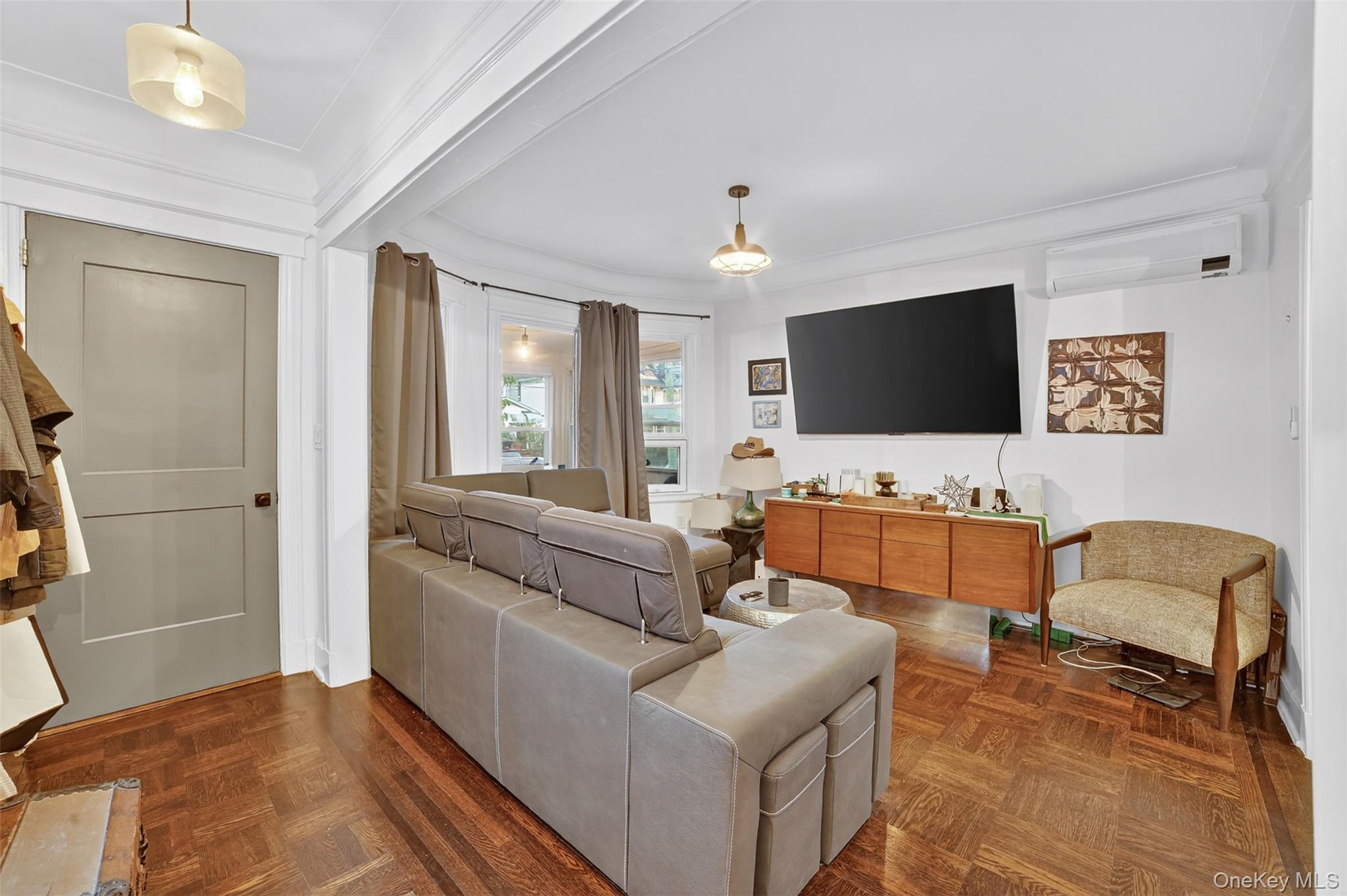 Single Family Beechwood  Westchester County, NY 10553, MLS-911157-4