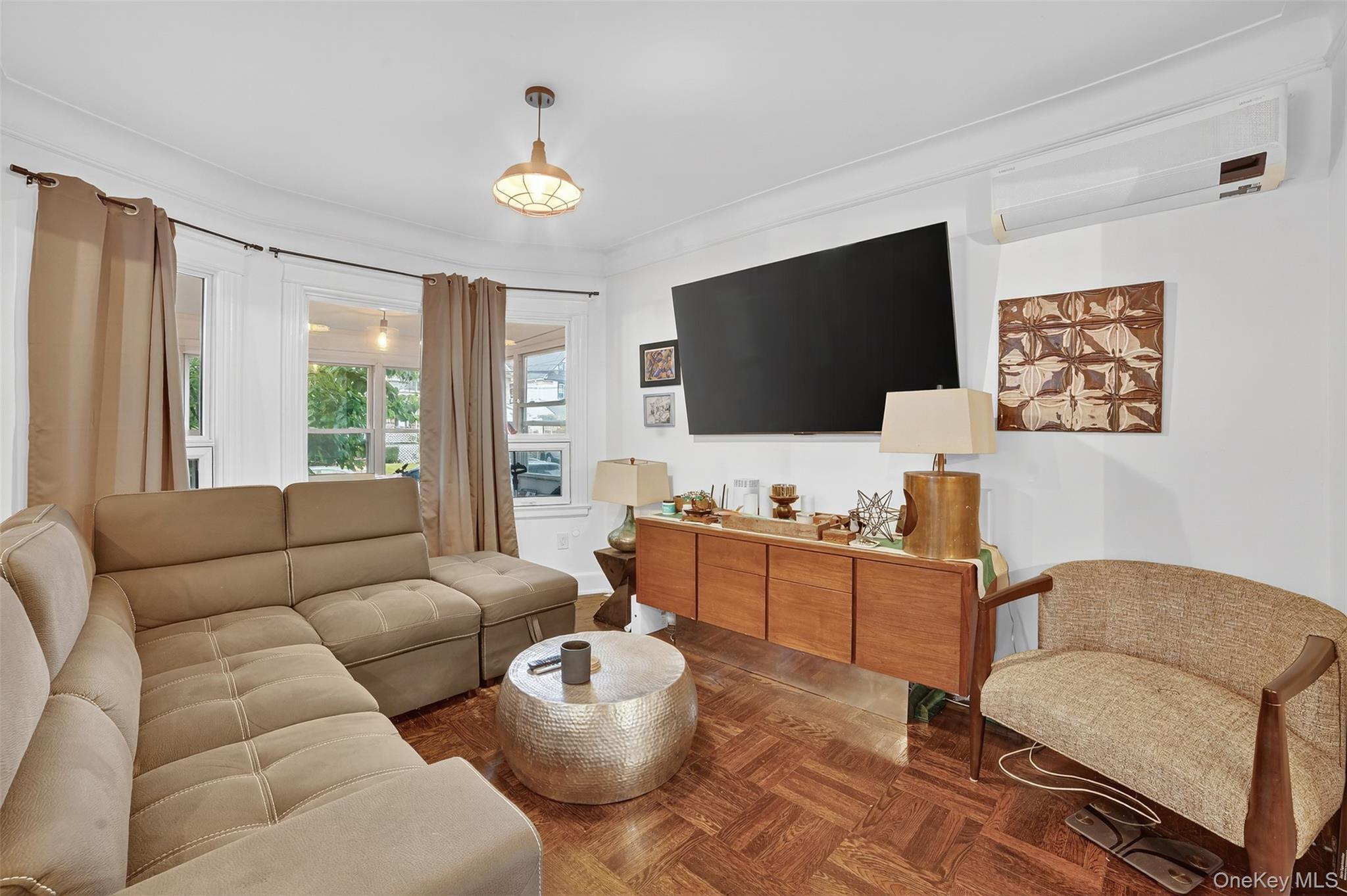 Single Family Beechwood  Westchester County, NY 10553, MLS-911157-6