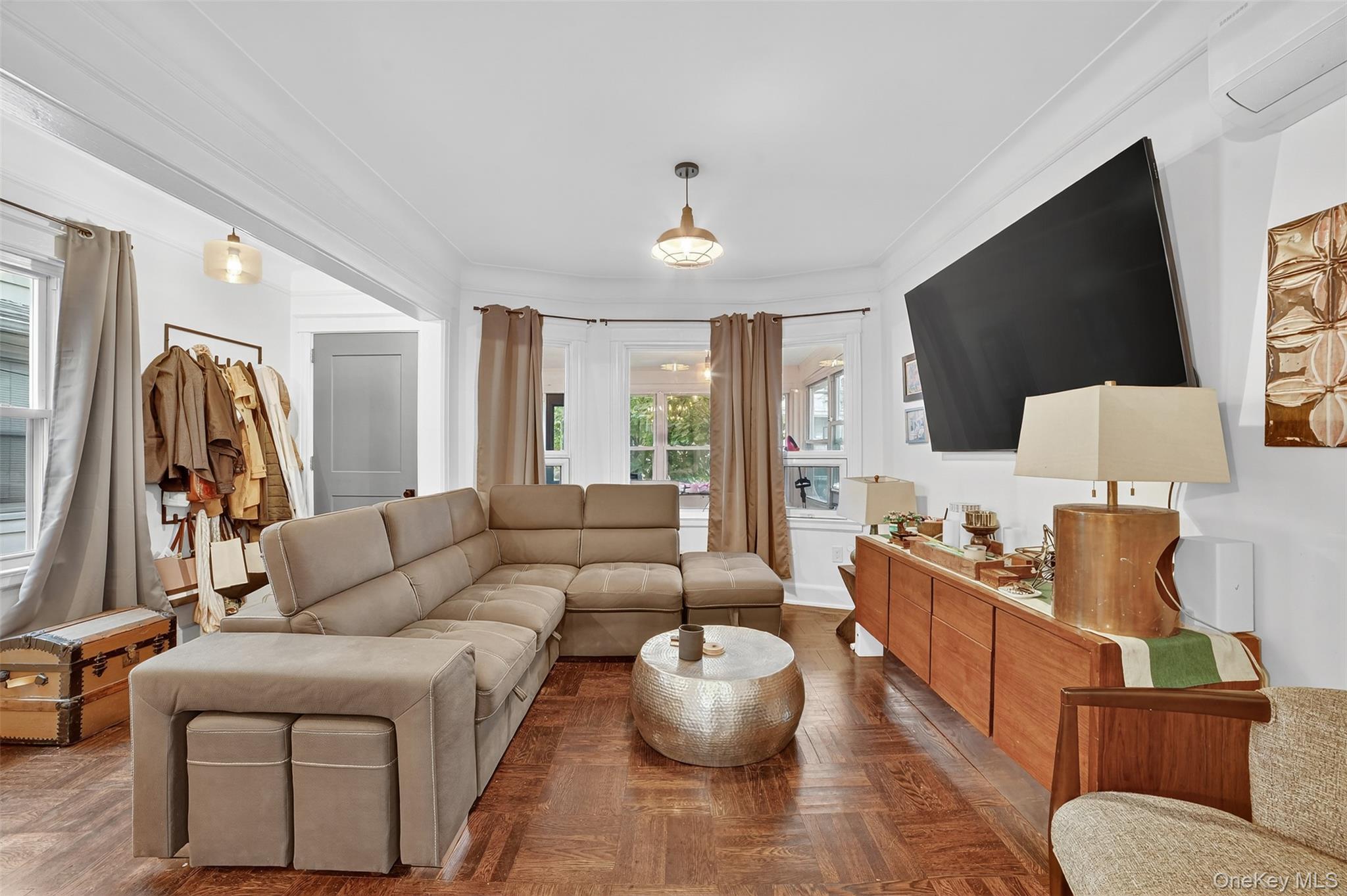 Single Family Beechwood  Westchester County, NY 10553, MLS-911157-7