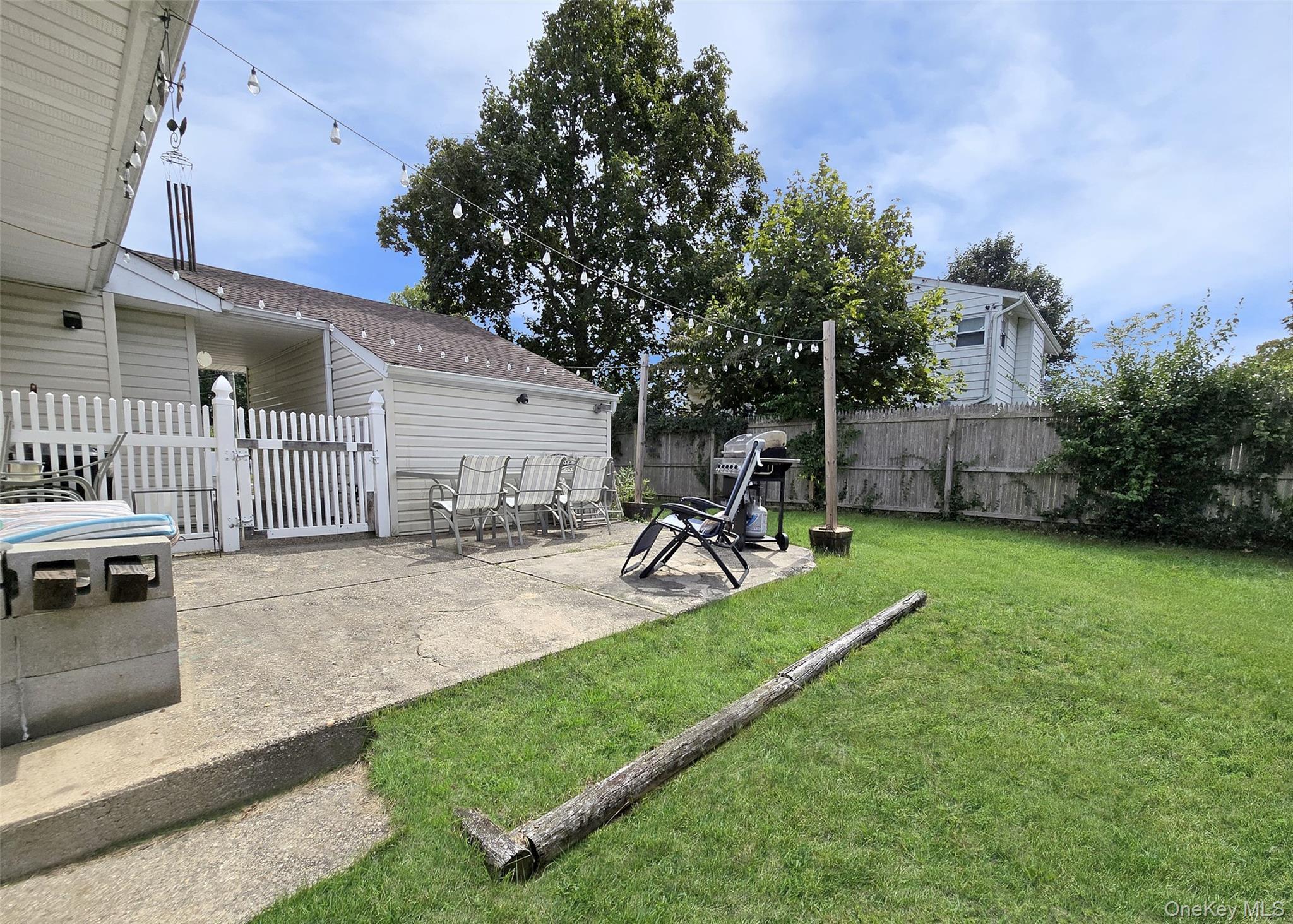 Single Family Choate Suffolk County, NY 11784, MLS-911167-14