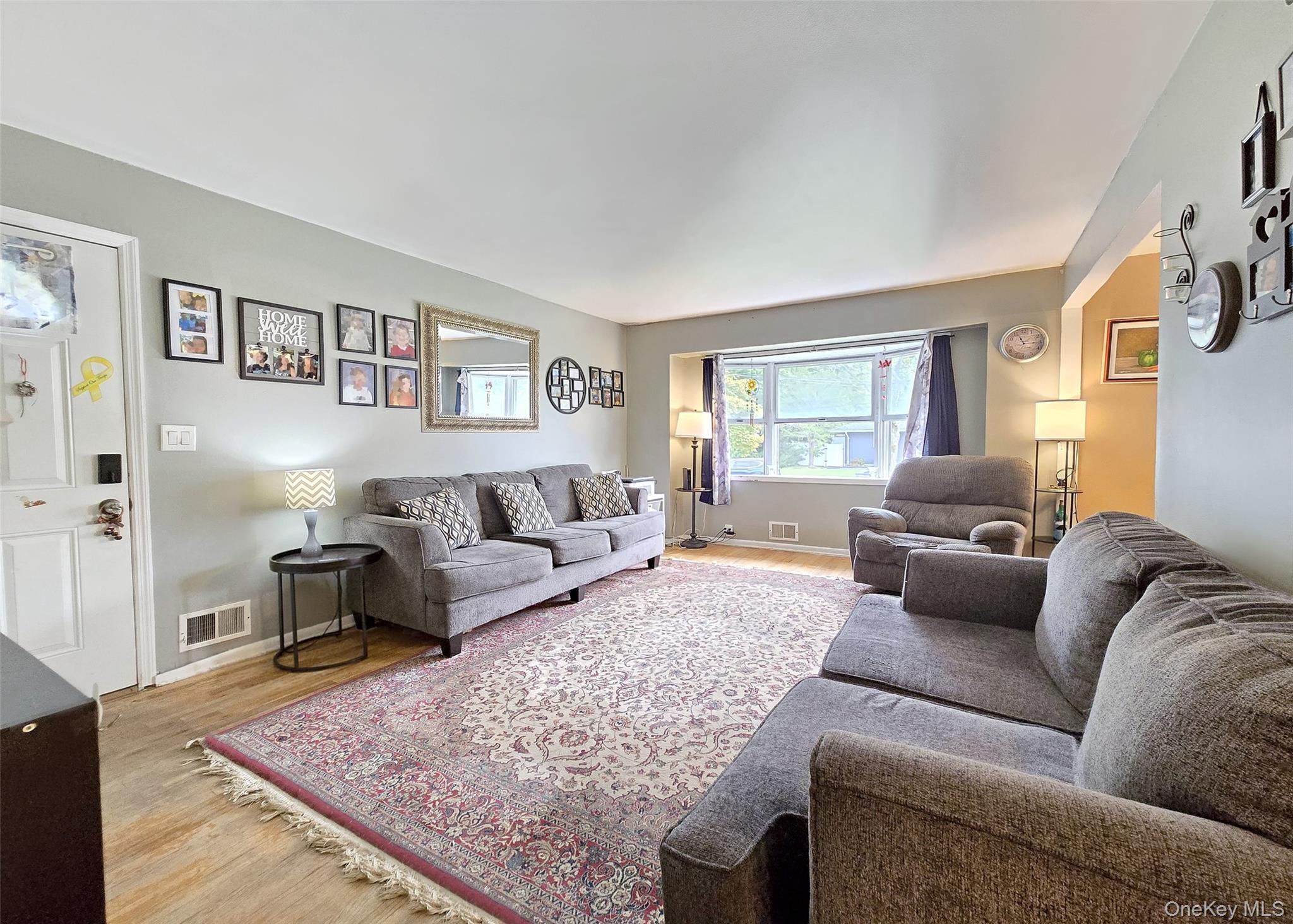 Single Family Choate Suffolk County, NY 11784, MLS-911167-2