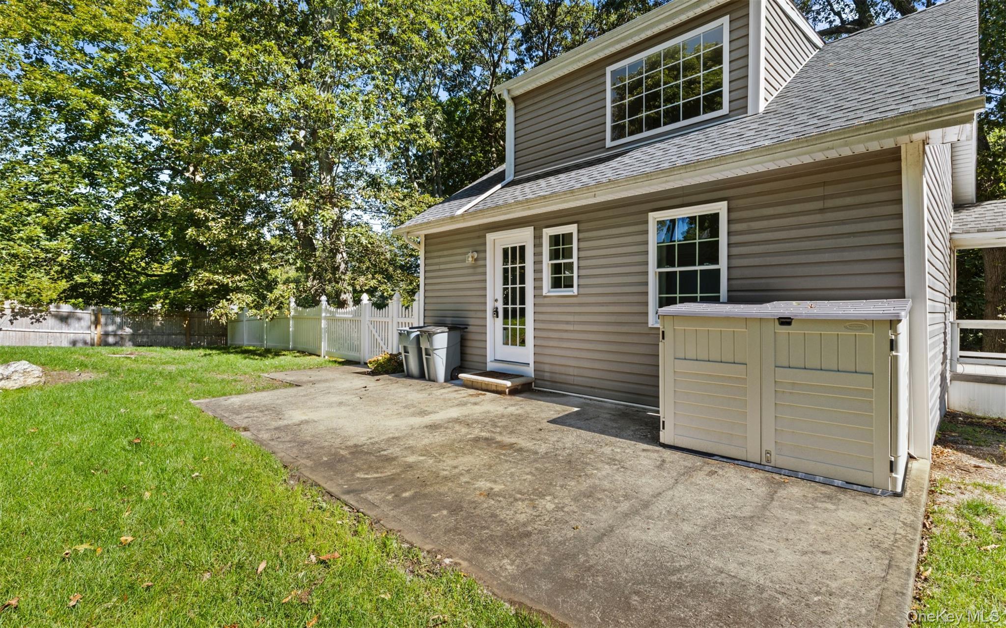 Single Family Ozone  Suffolk County, NY 11778, MLS-911201-21