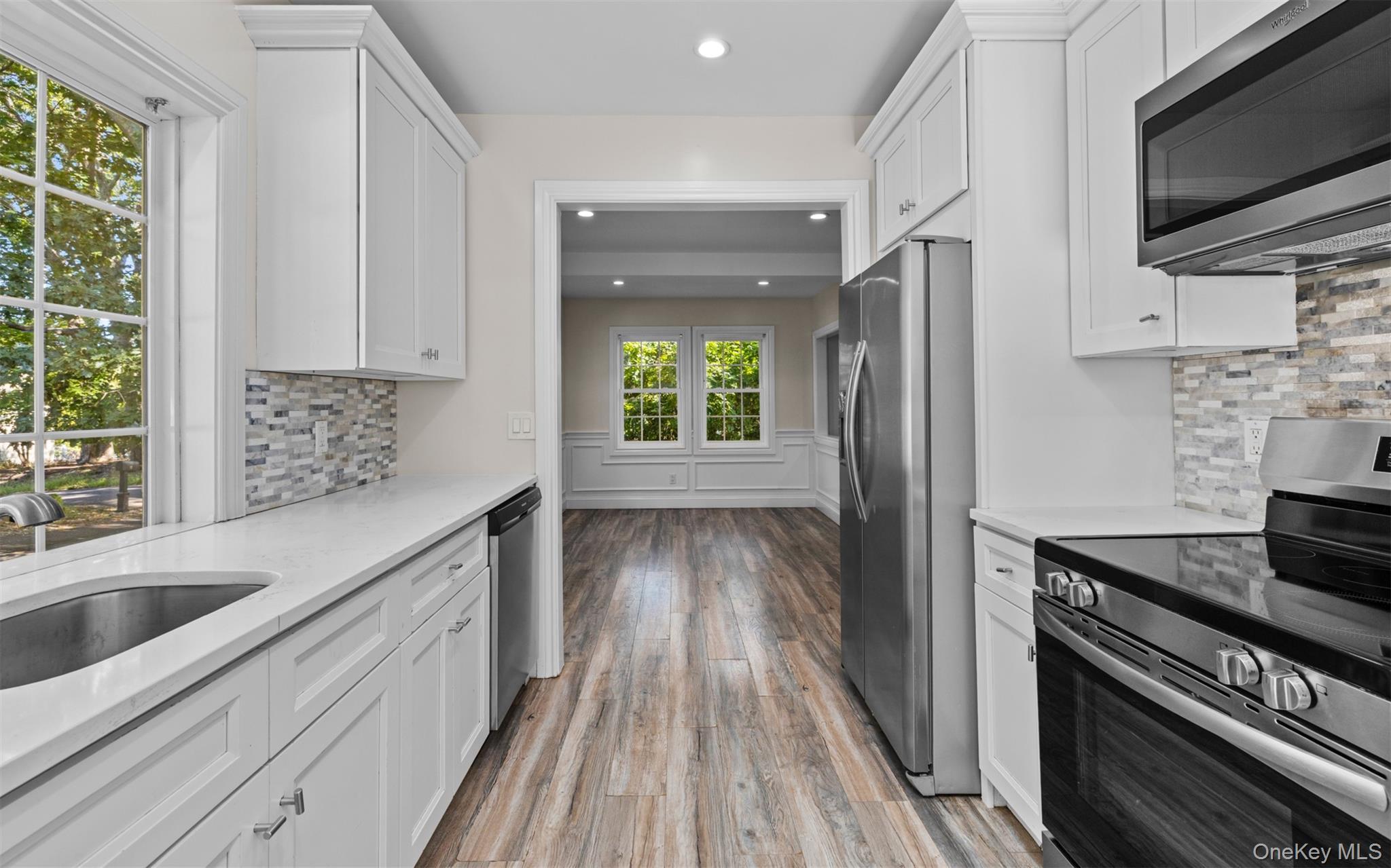 Single Family Ozone  Suffolk County, NY 11778, MLS-911201-8