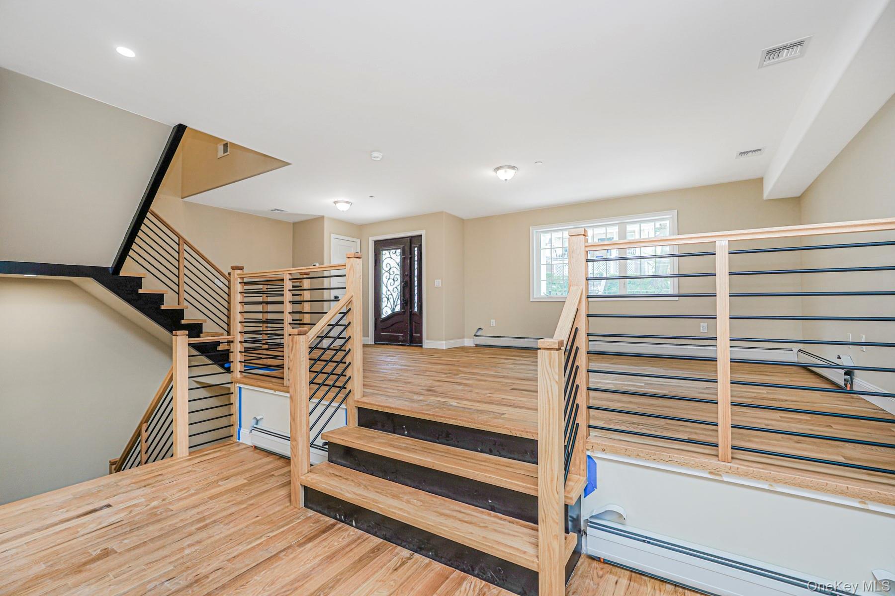 Single Family Glenwood Staten Island, NY 10301, MLS-911206-11