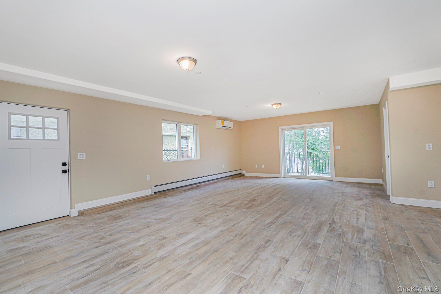 Single Family Glenwood Staten Island, NY 10301, MLS-911206-13