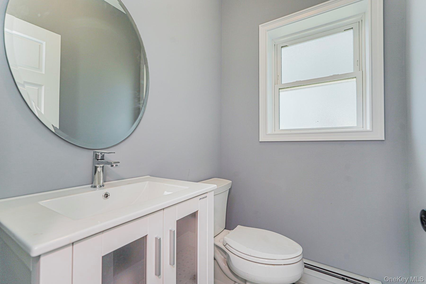 Single Family Glenwood Staten Island, NY 10301, MLS-911206-16