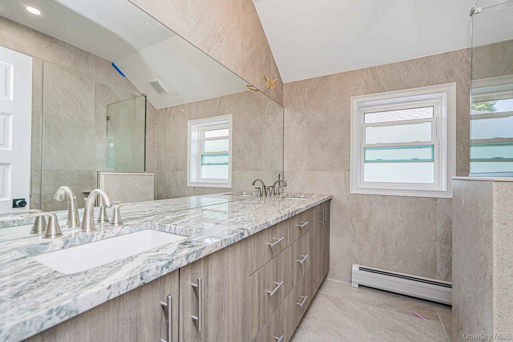 Single Family Glenwood Staten Island, NY 10301, MLS-911206-23