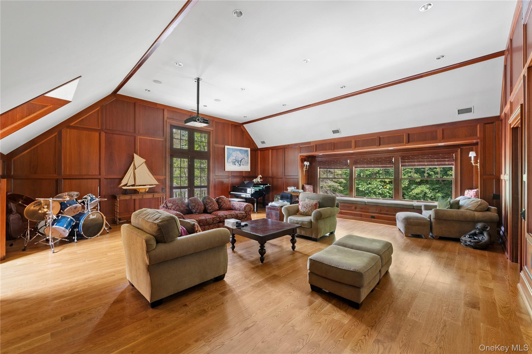 Single Family Patent Westchester County, NY 10506, MLS-911214-24