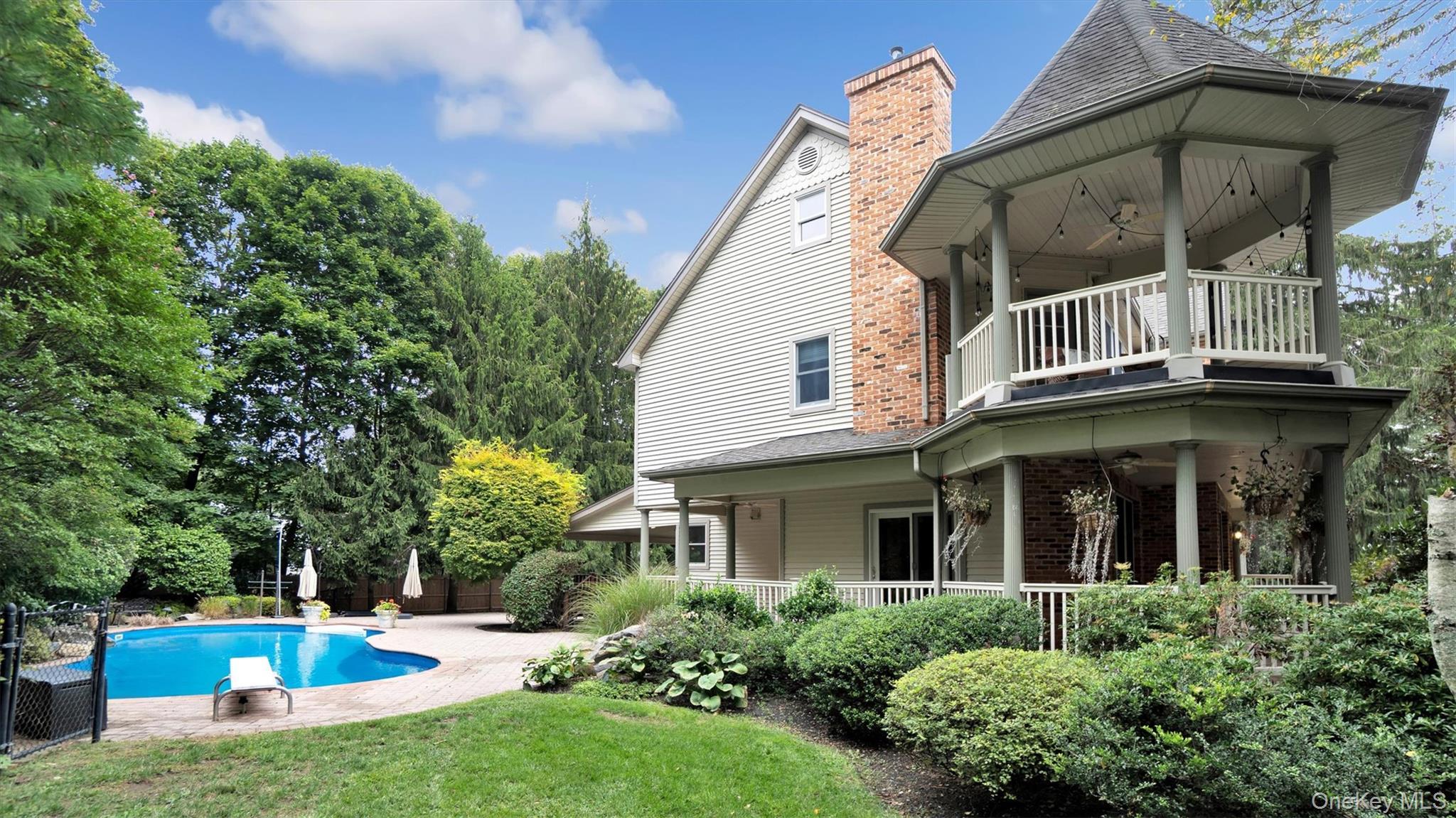 Single Family Canal Suffolk County, NY 11766, MLS-911223-11