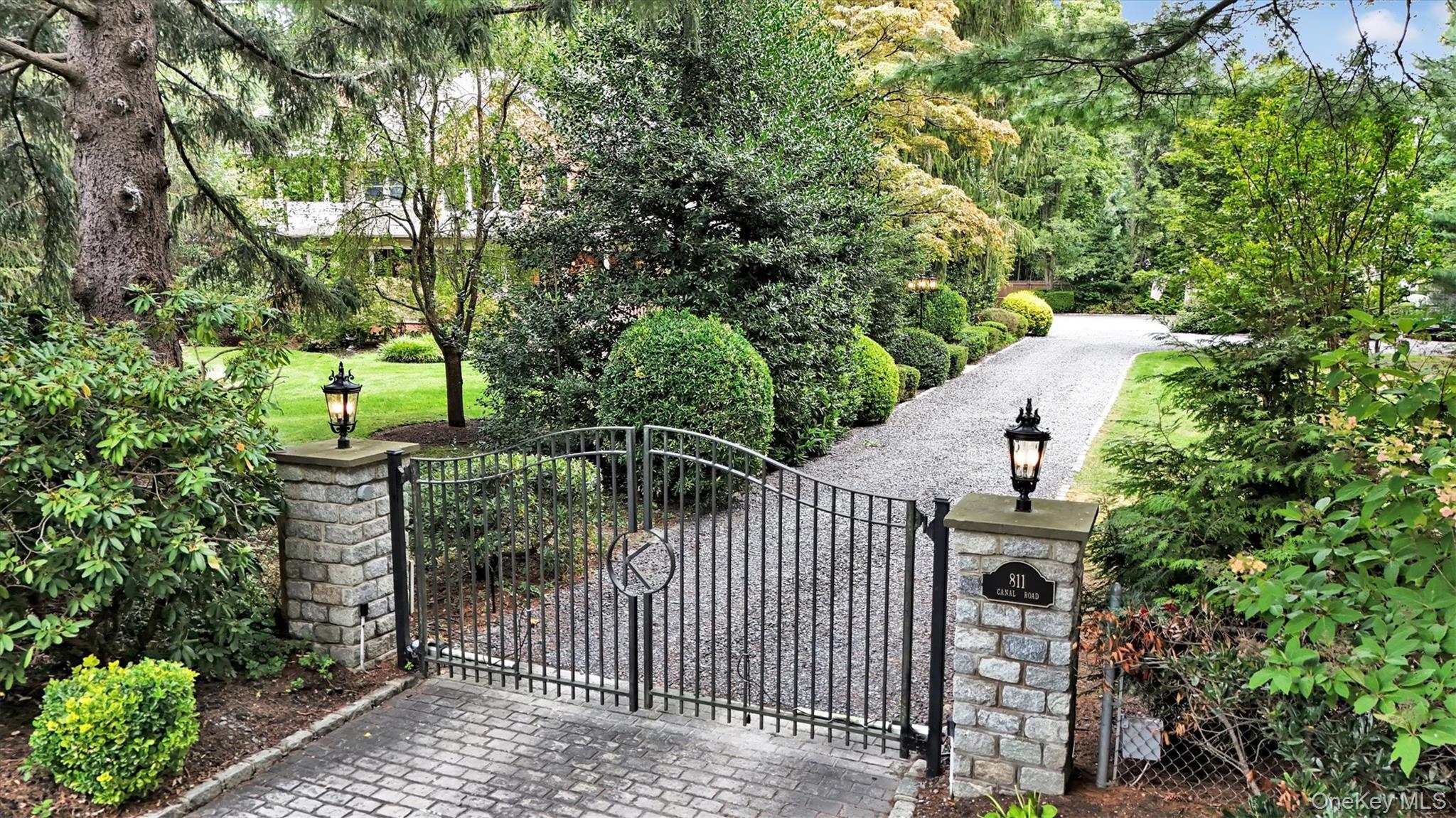 Single Family Canal Suffolk County, NY 11766, MLS-911223-3