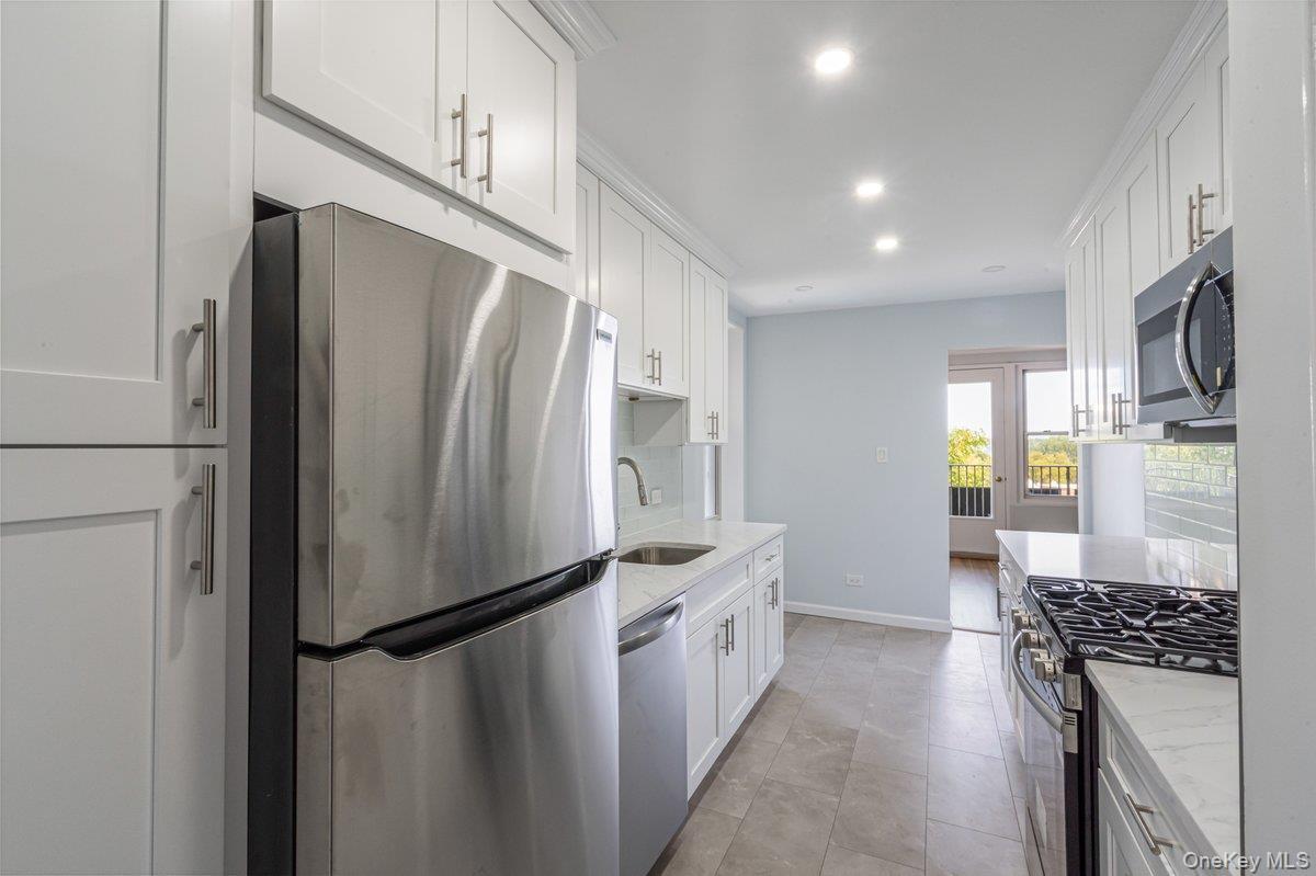 Coop Bell  Queens, NY 11360, MLS-911246-15