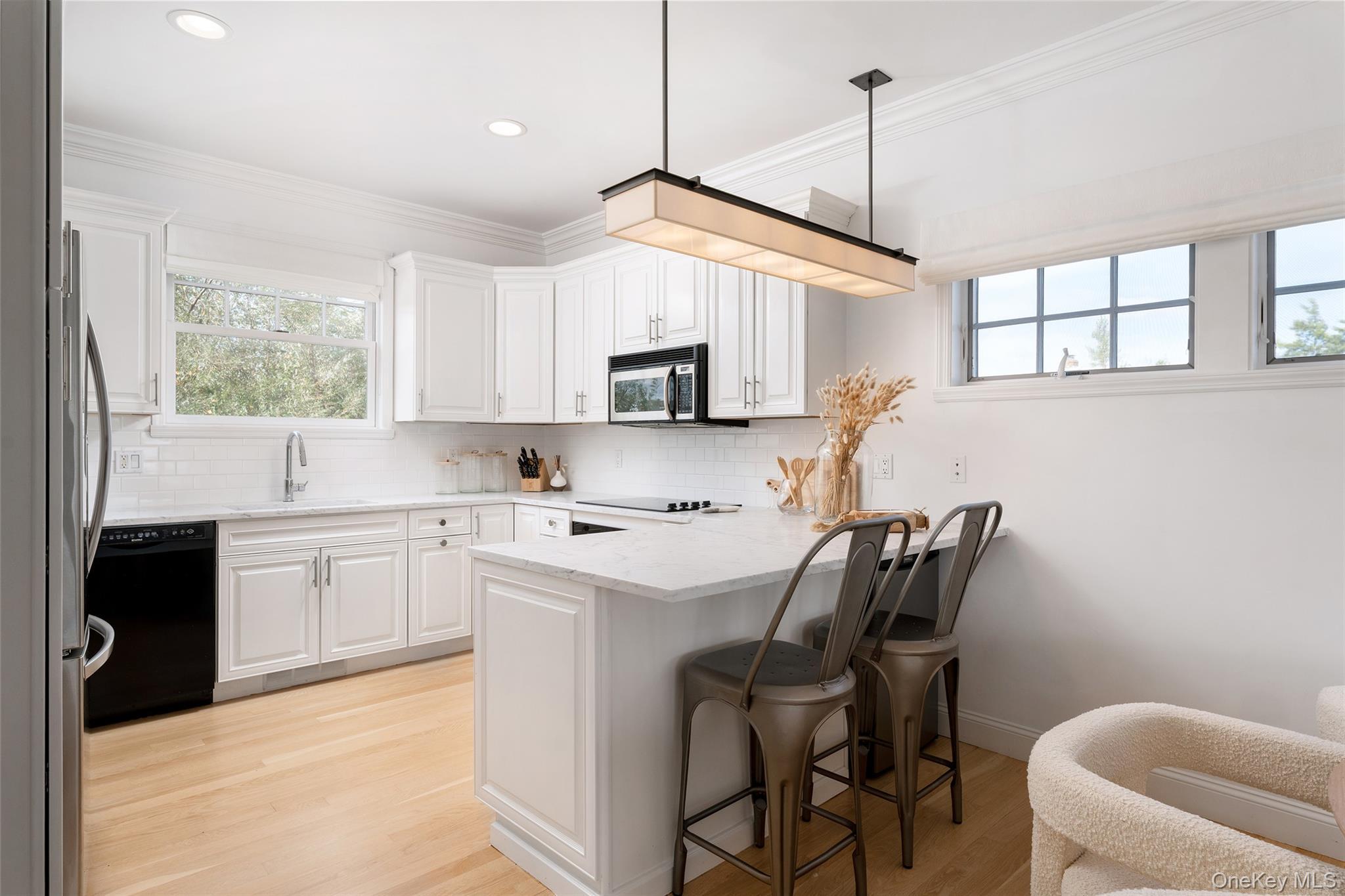 Single Family Landsend Suffolk County, NY 11968, MLS-911271-12