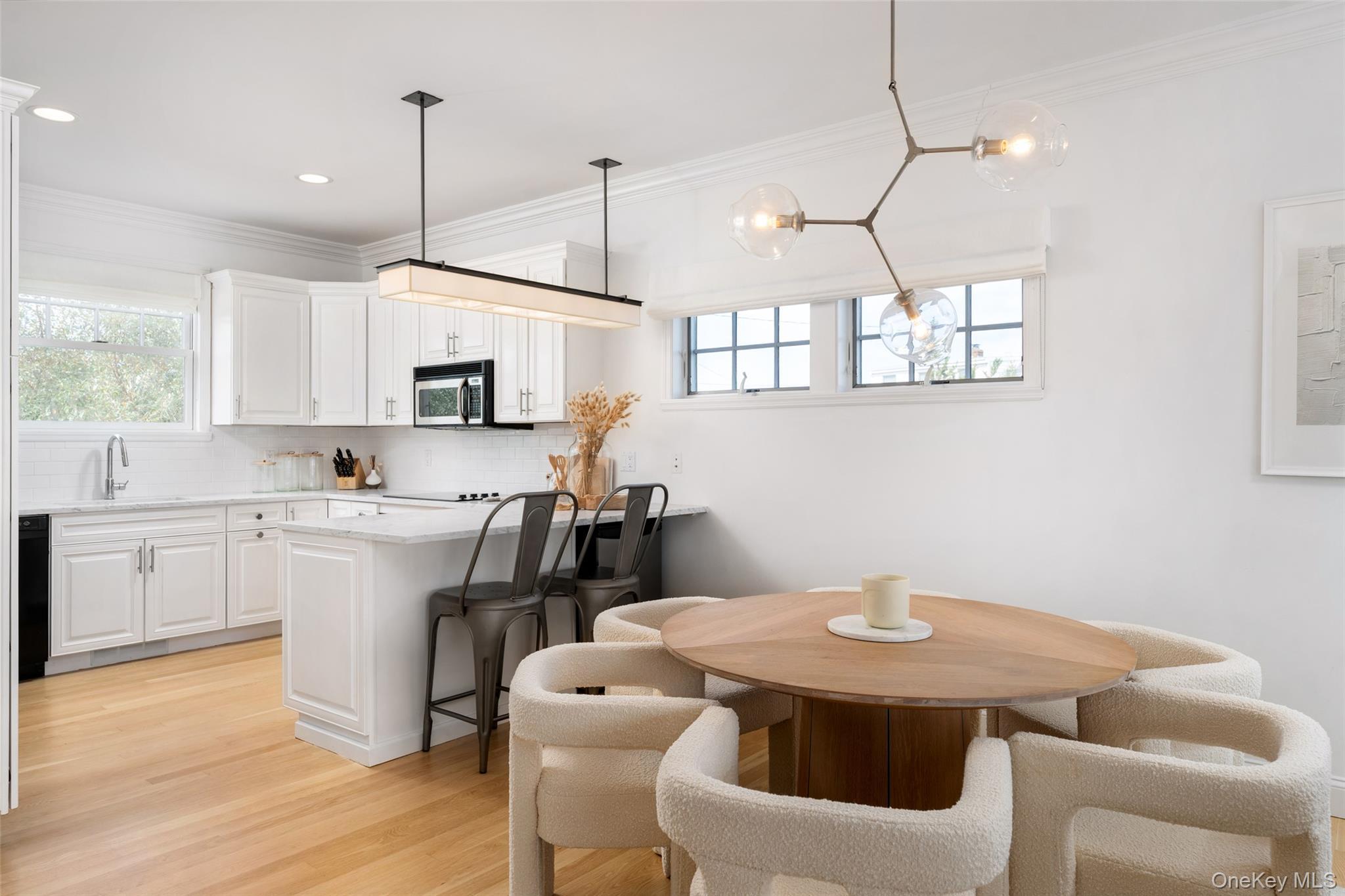 Single Family Landsend Suffolk County, NY 11968, MLS-911271-14