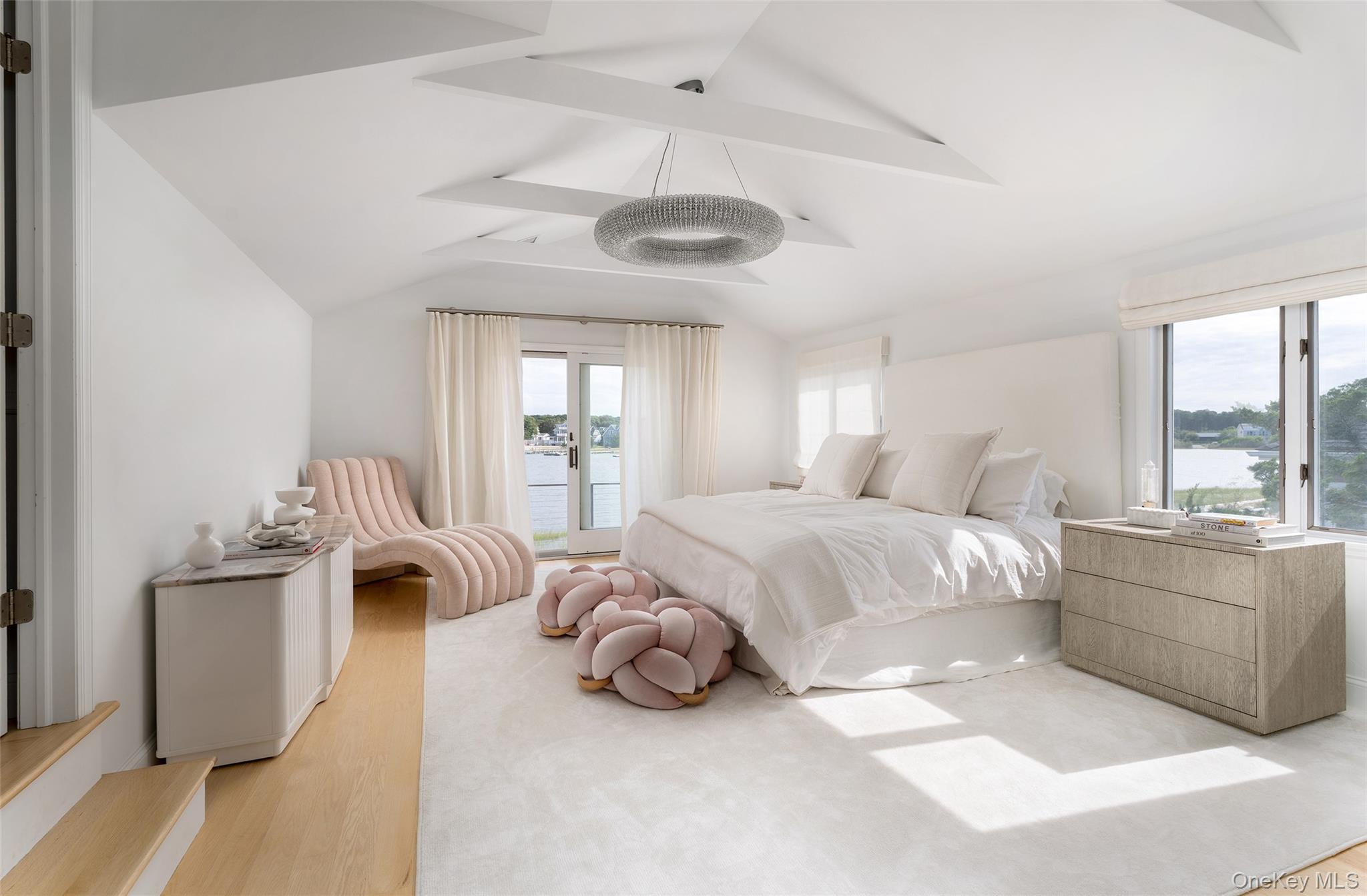 Single Family Landsend Suffolk County, NY 11968, MLS-911271-22