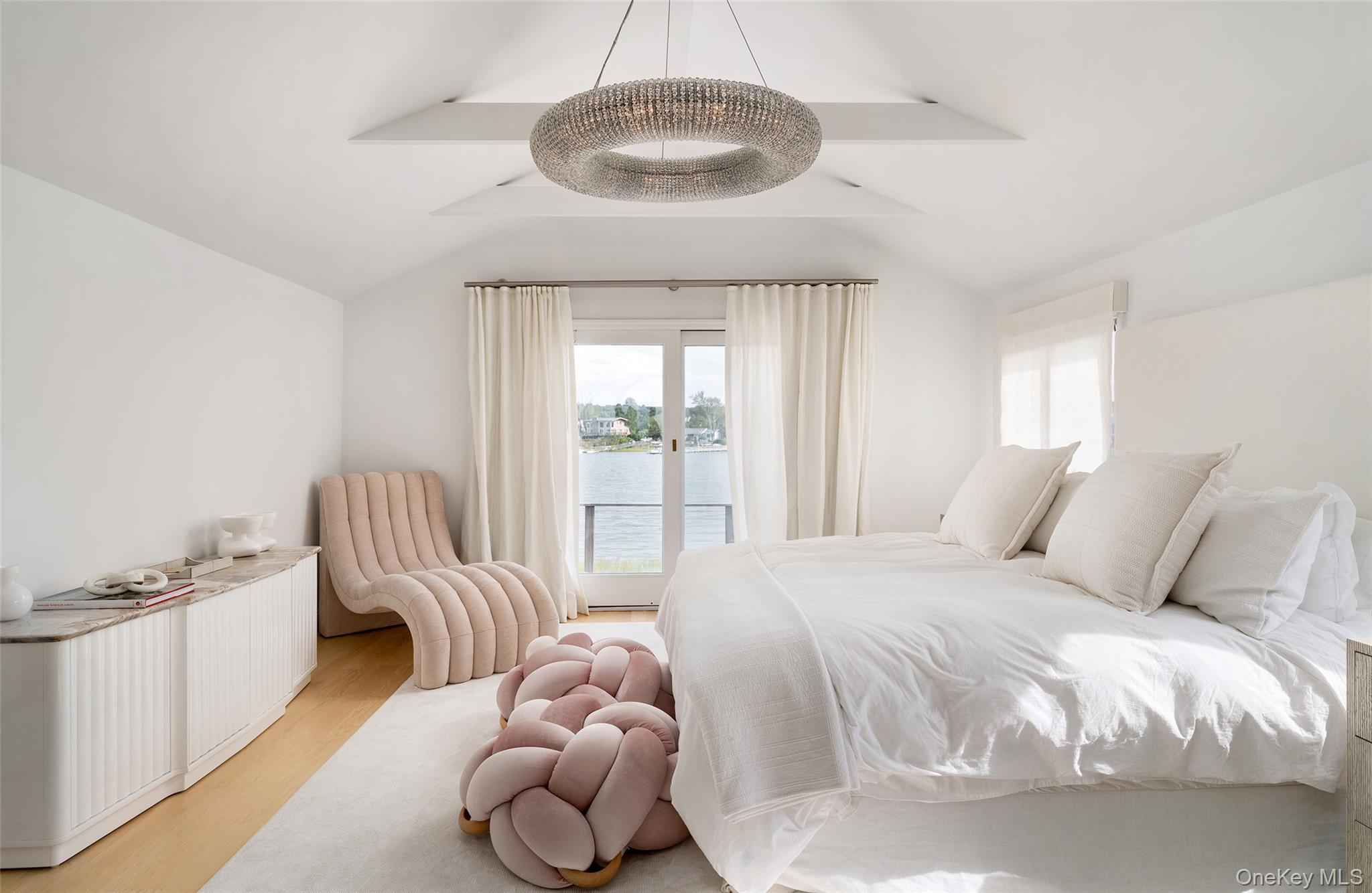 Single Family Landsend Suffolk County, NY 11968, MLS-911271-23