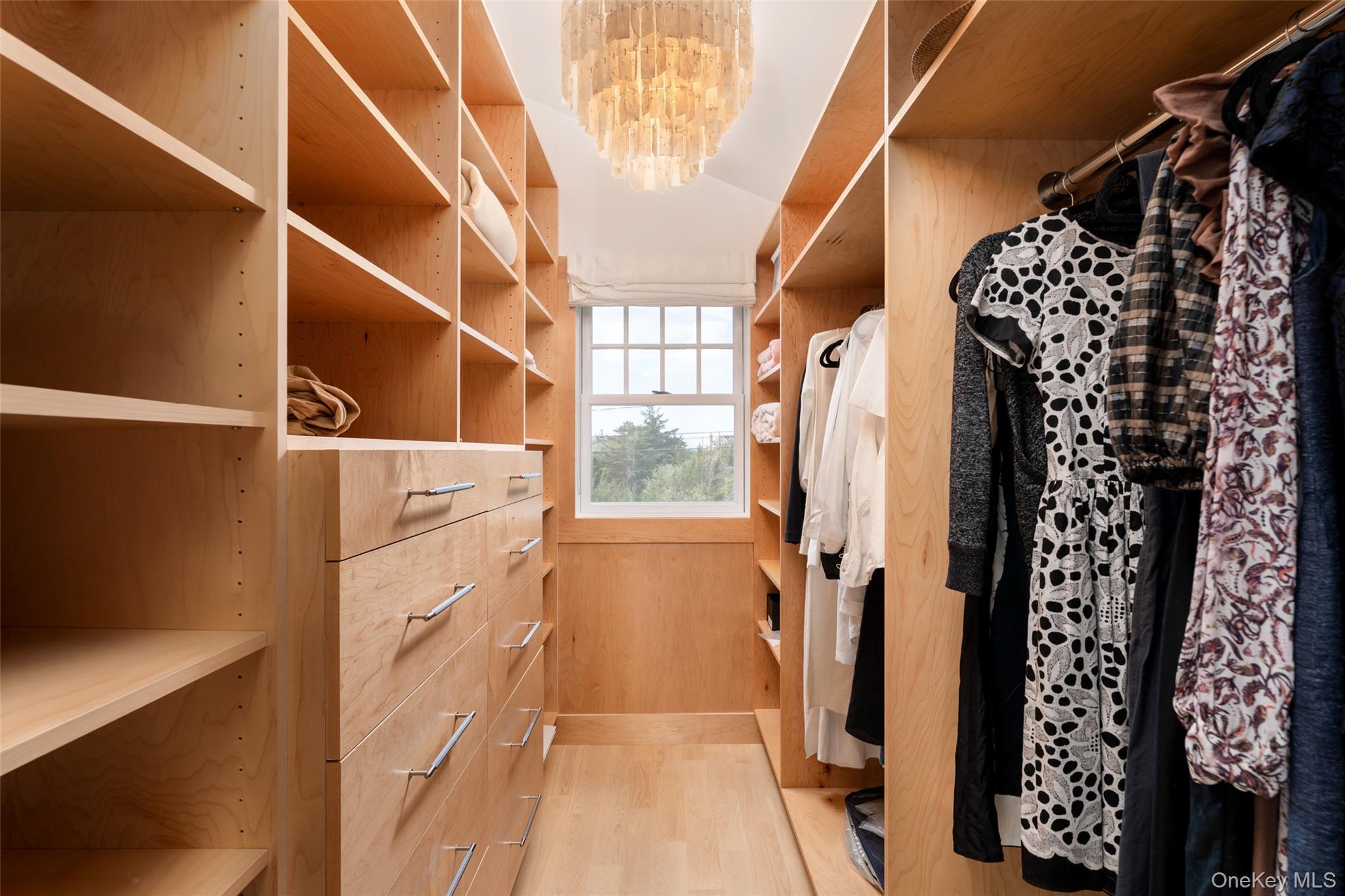 Single Family Landsend Suffolk County, NY 11968, MLS-911271-26