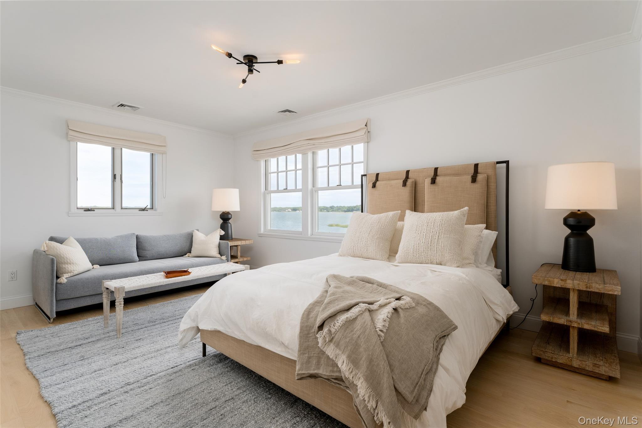 Single Family Landsend Suffolk County, NY 11968, MLS-911271-28