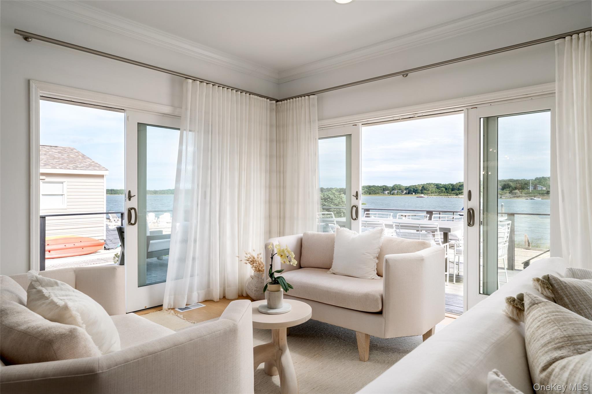 Single Family Landsend Suffolk County, NY 11968, MLS-911271-9