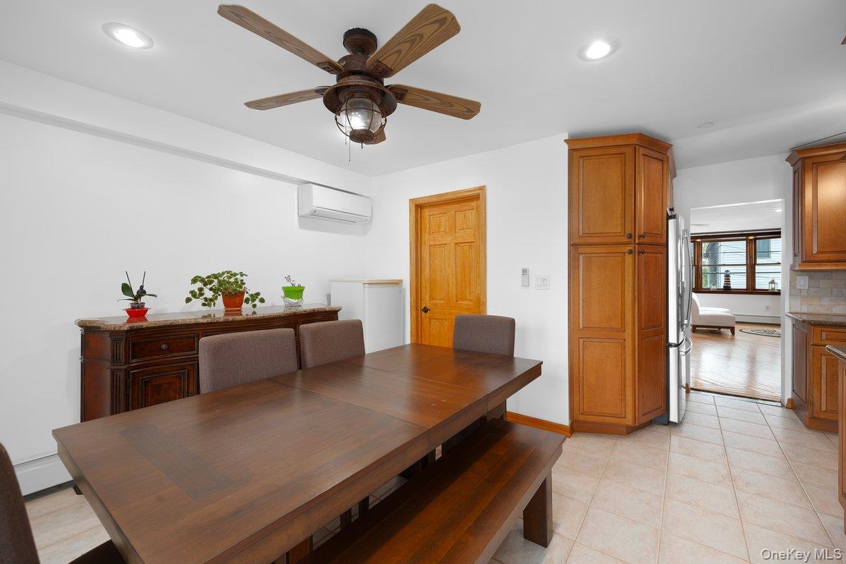 Single Family 6th  Queens, NY 11693, MLS-911289-8