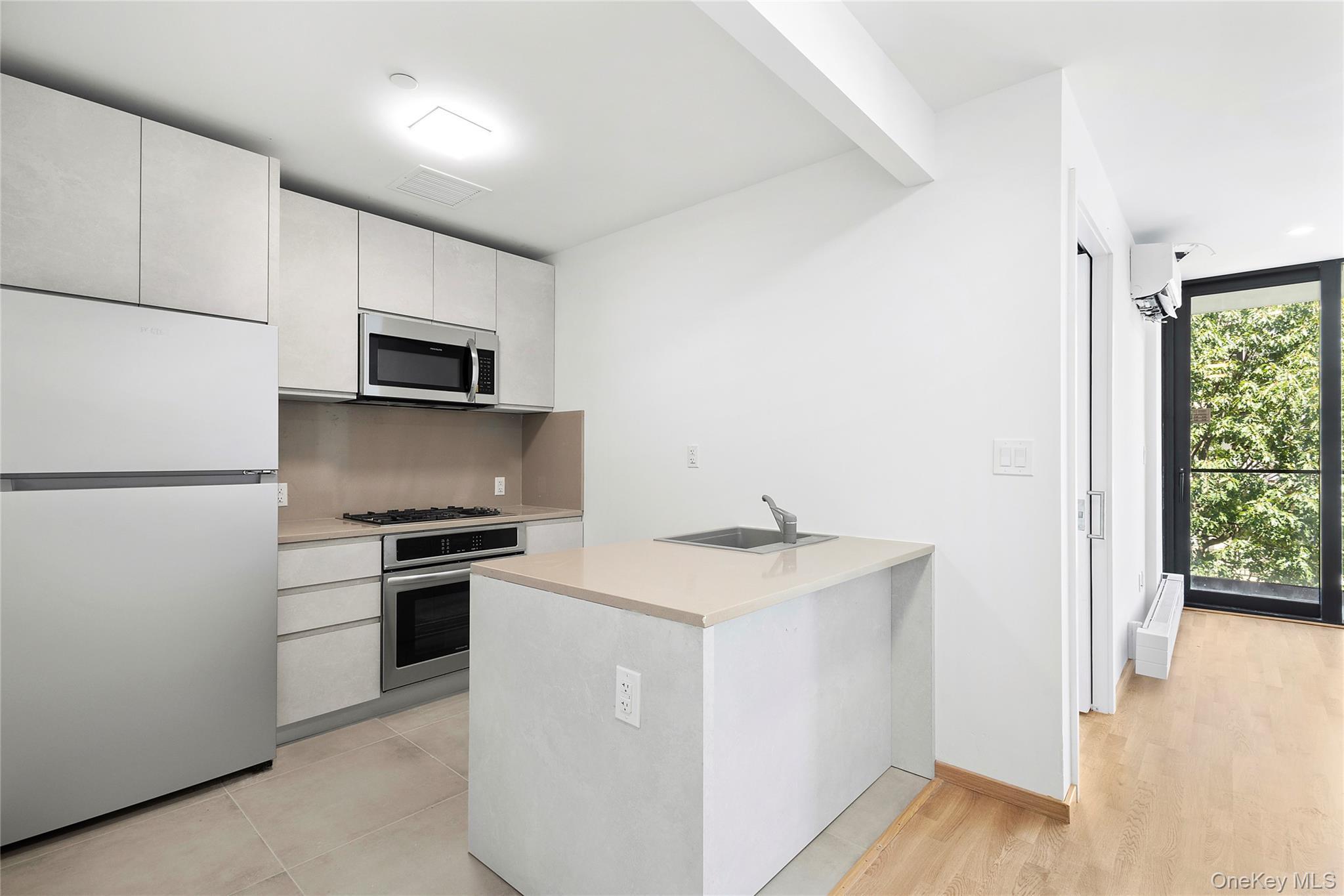 Single Family Monitor Brooklyn, NY 11222, MLS-911322-5