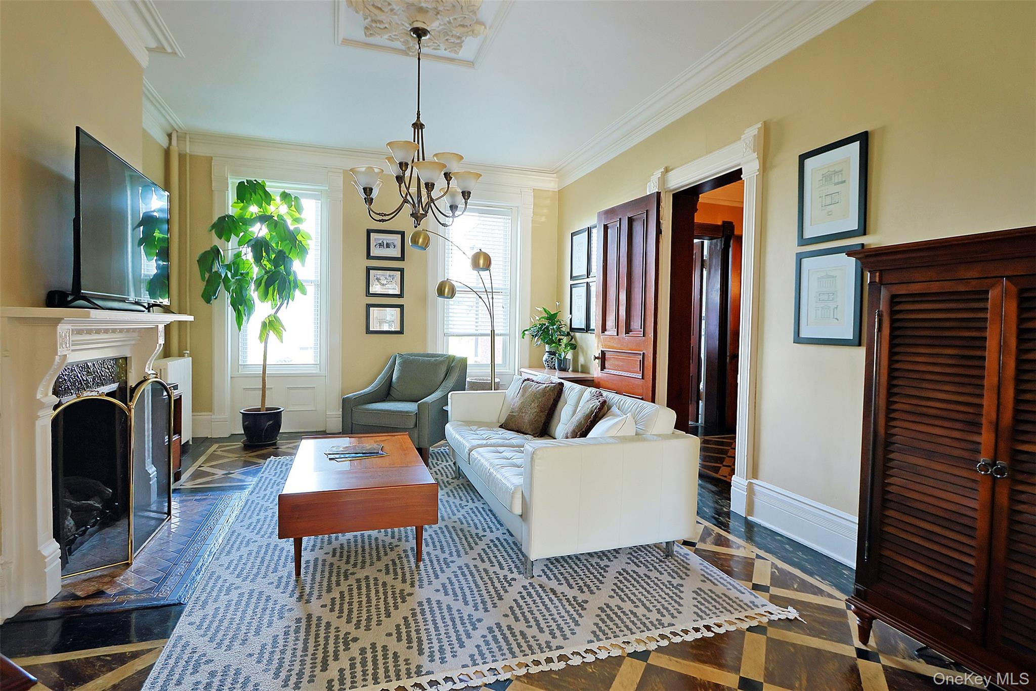 Single Family Grand Orange County, NY 12550, MLS-911340-16