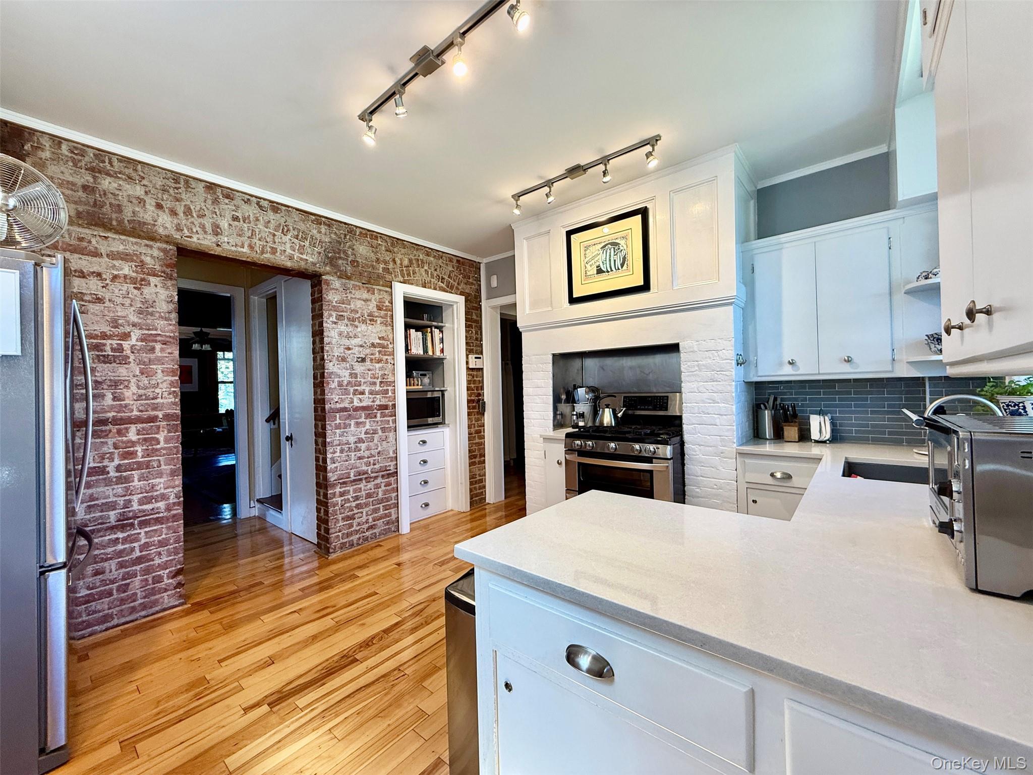 Single Family Grand Orange County, NY 12550, MLS-911340-26