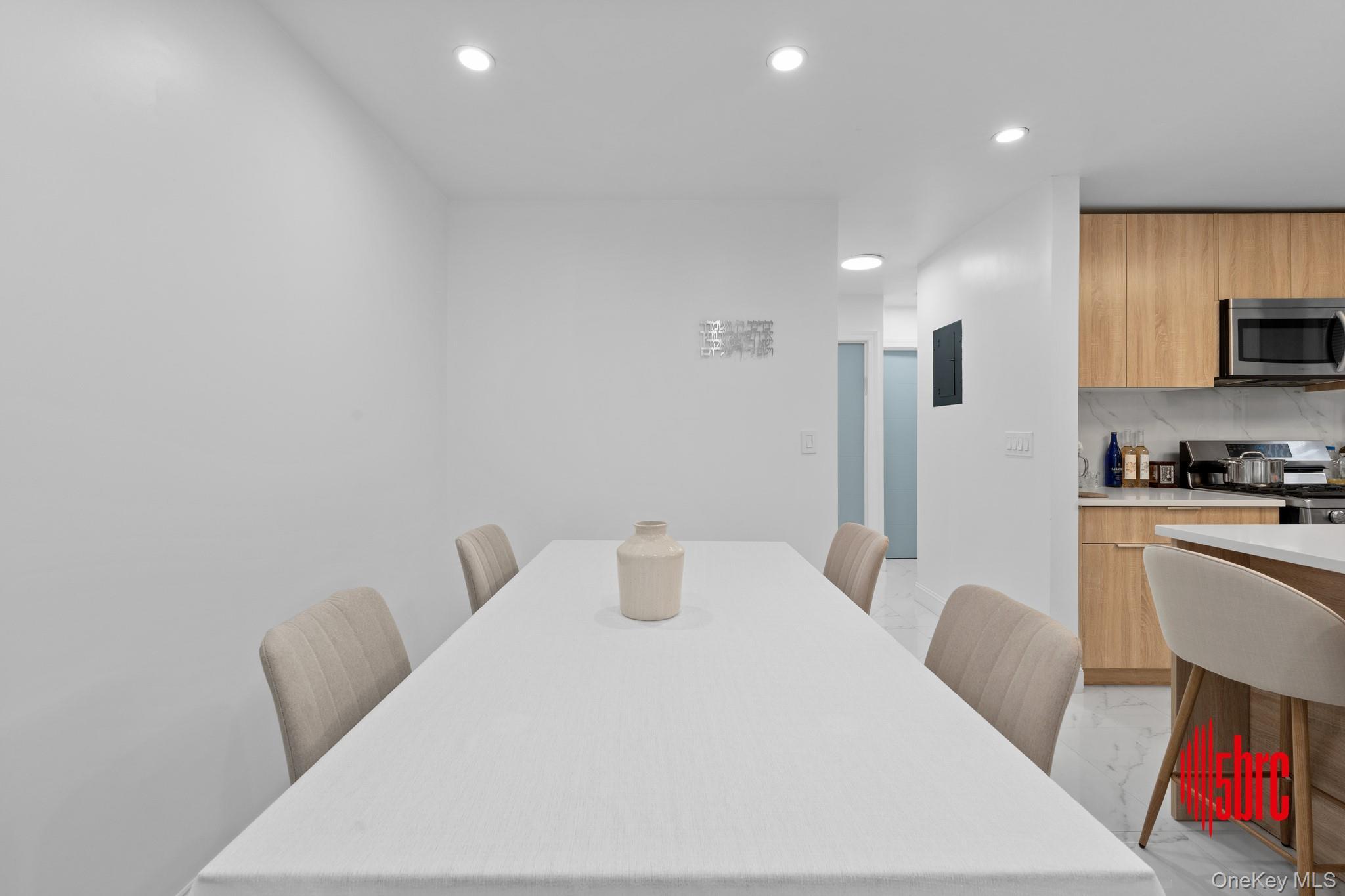 Single Family 28th Brooklyn, NY 11210, MLS-911405-31