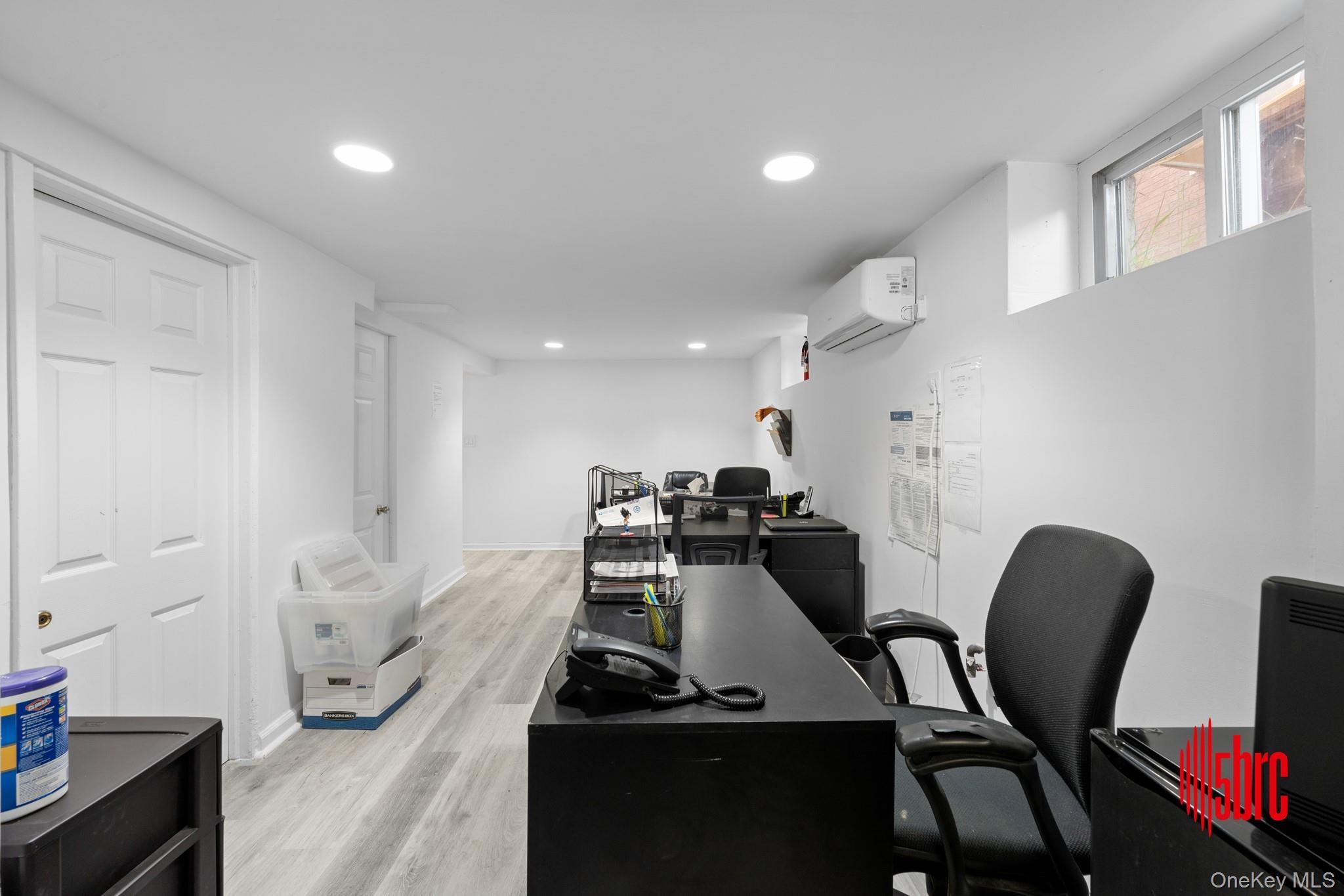 Single Family 28th Brooklyn, NY 11210, MLS-911405-34