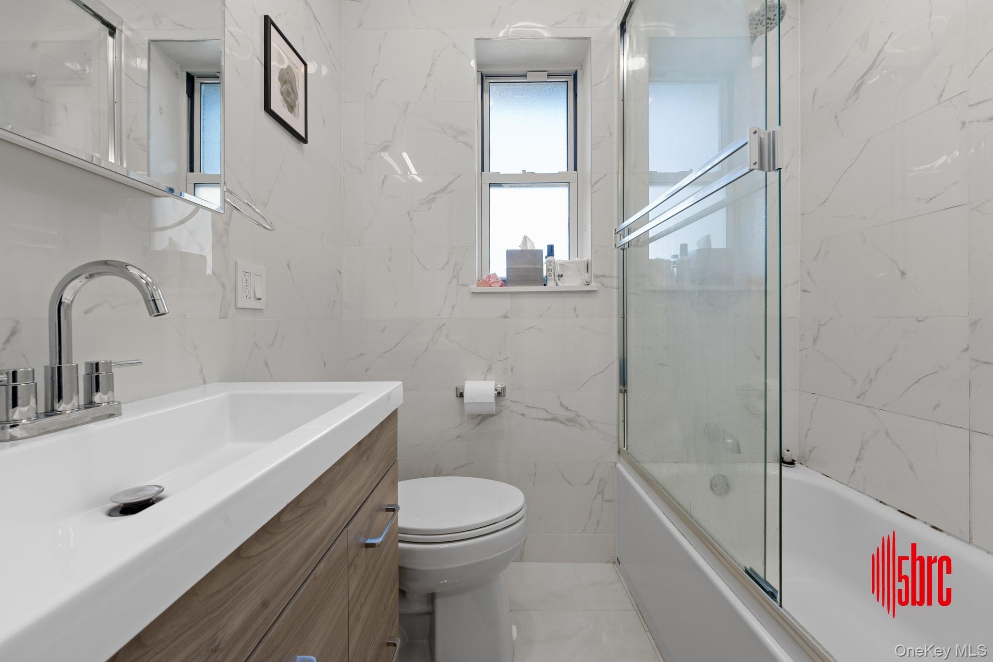 Single Family 28th Brooklyn, NY 11210, MLS-911405-43