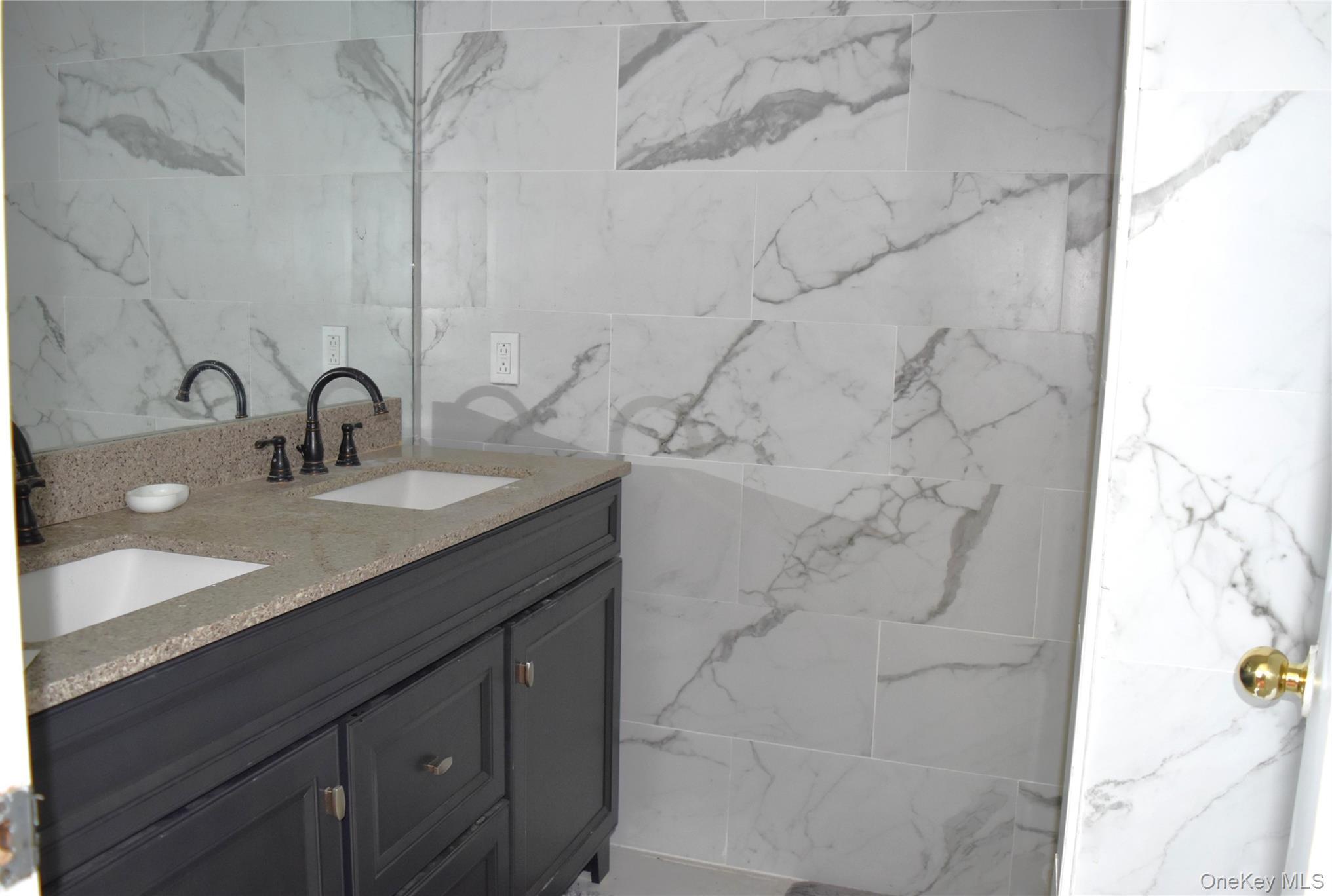 Single Family Walden Estates  Orange County, NY 12586, MLS-911410-12