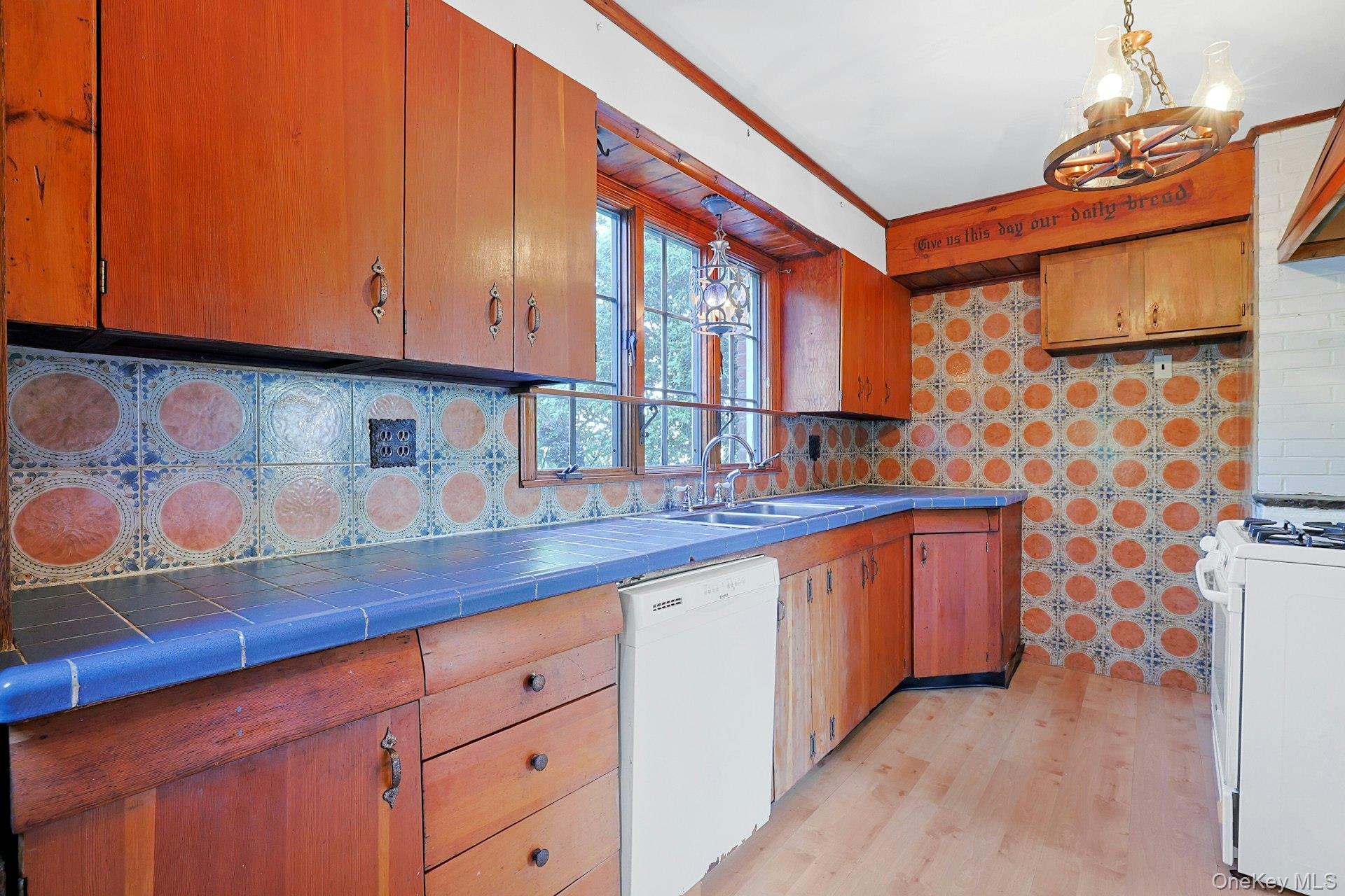 Single Family Ayers Rockland County, NY 10986, MLS-911432-23