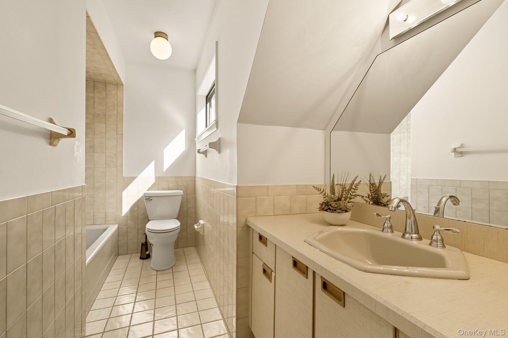 Single Family Fox Den  Westchester County, NY 10560, MLS-911457-38