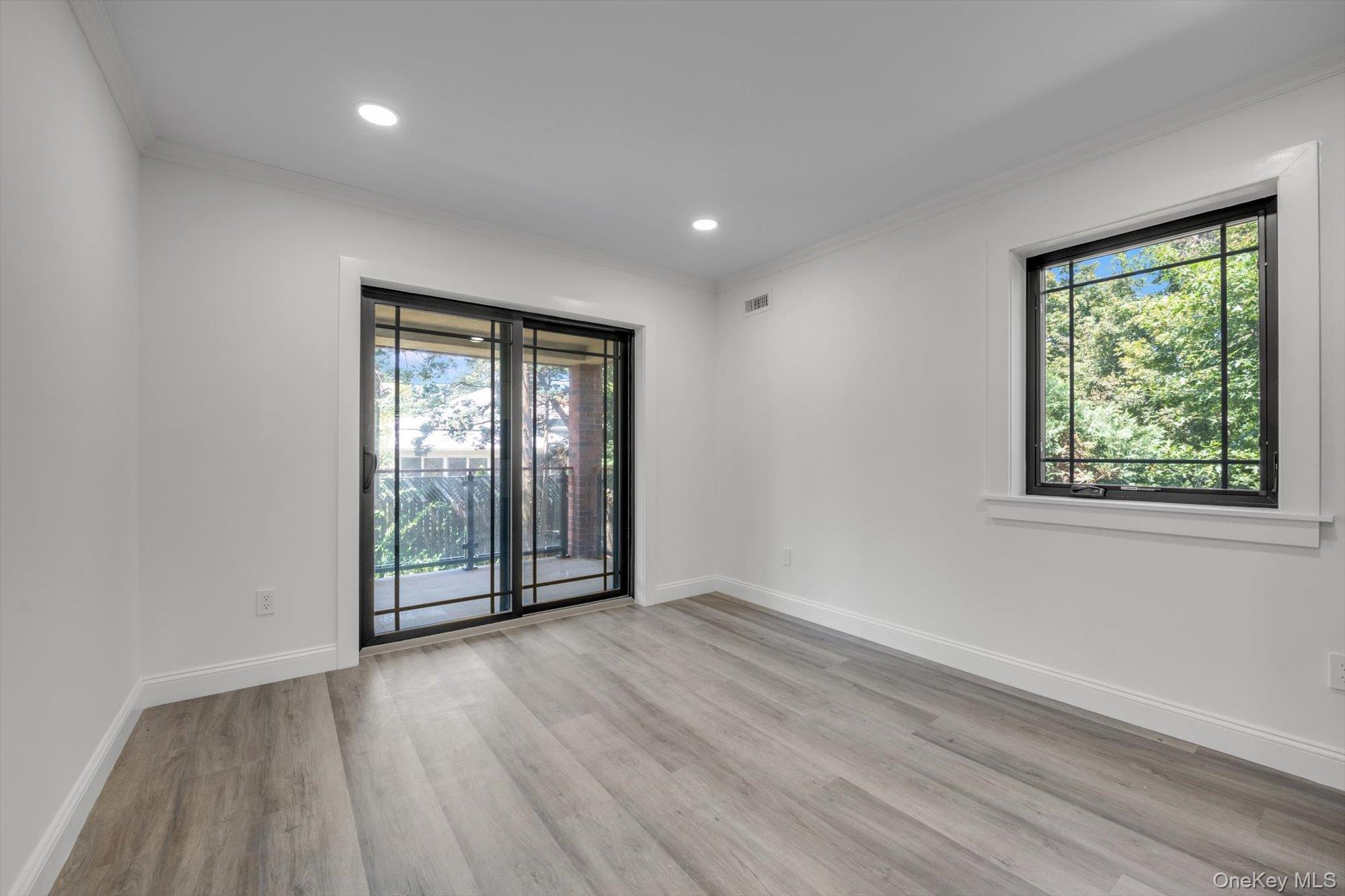 Single Family Cross Island  Queens, NY 11357, MLS-911472-13